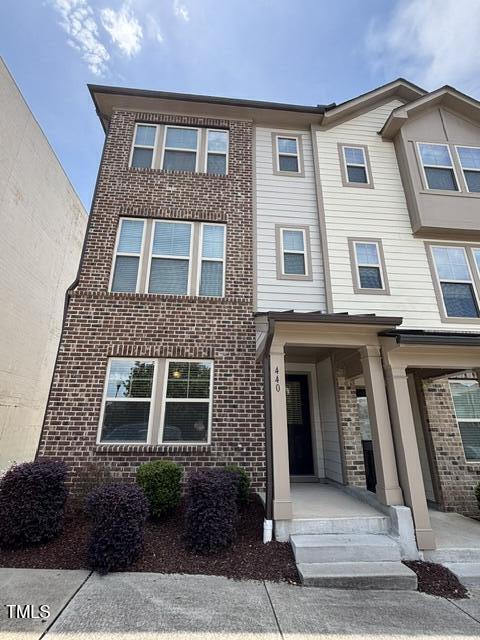 440 Oak Pine Drive