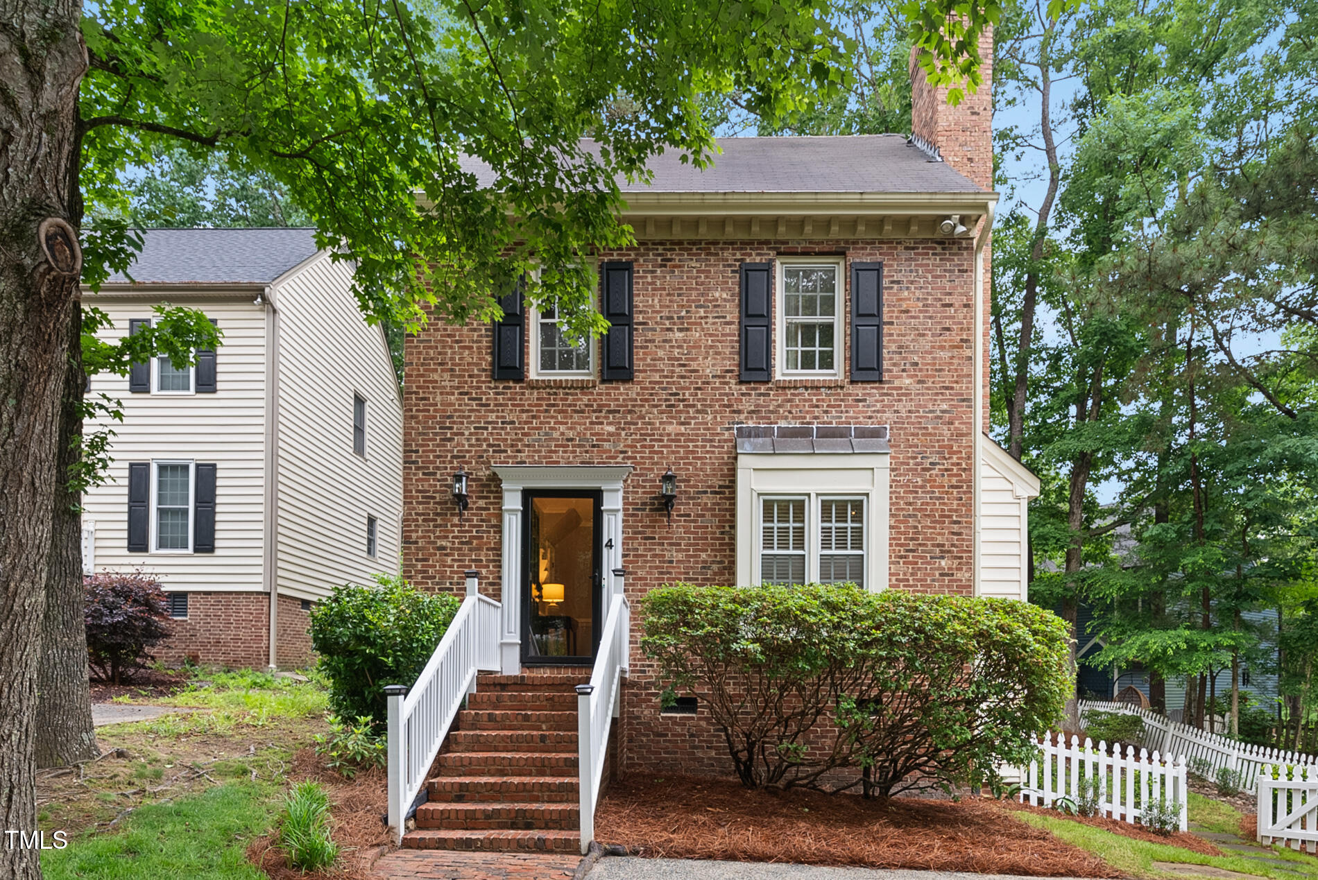 4 Weathergreen Court