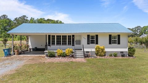 8163 Julian Road Dunn NC 28334
