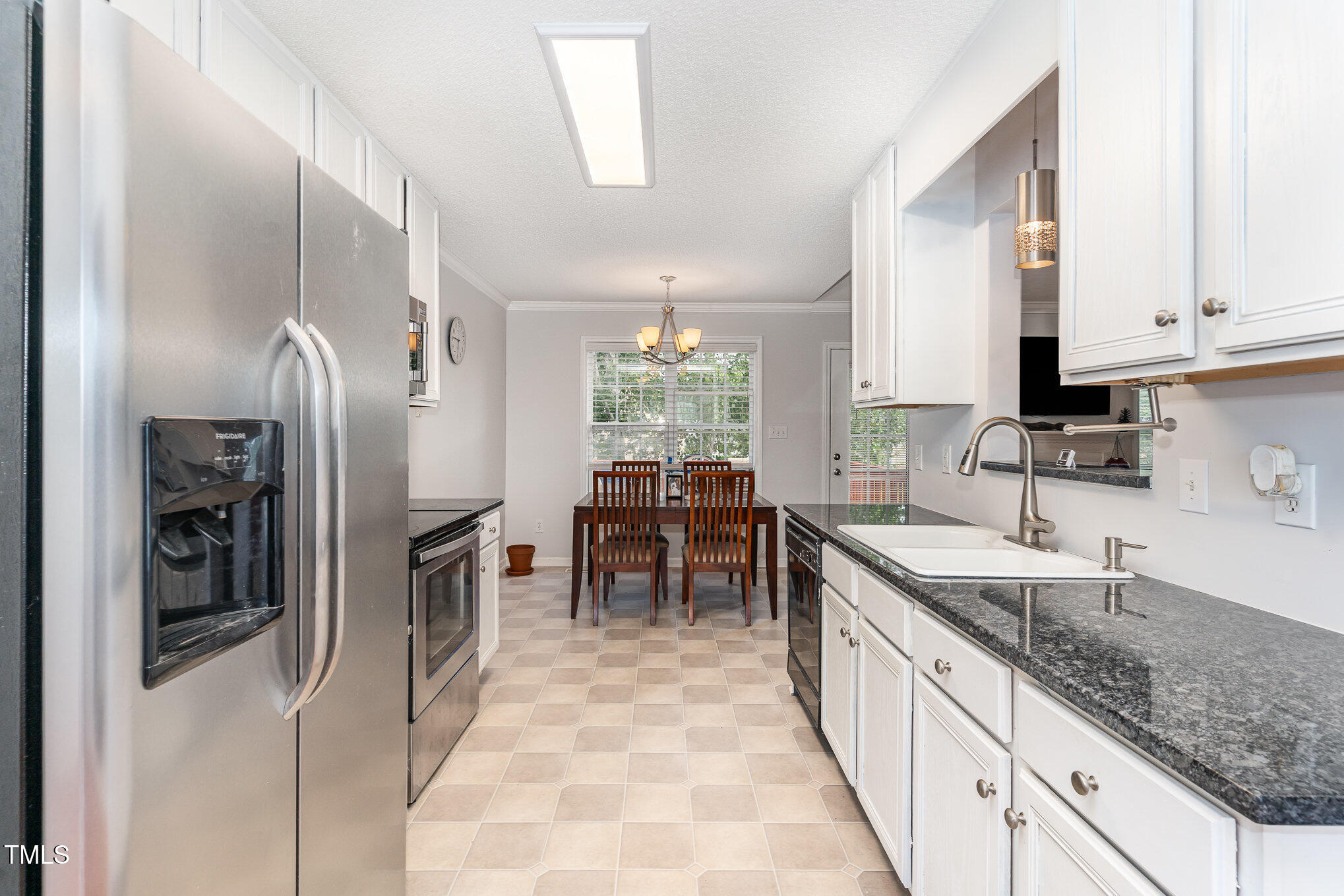 432 Barn View Court