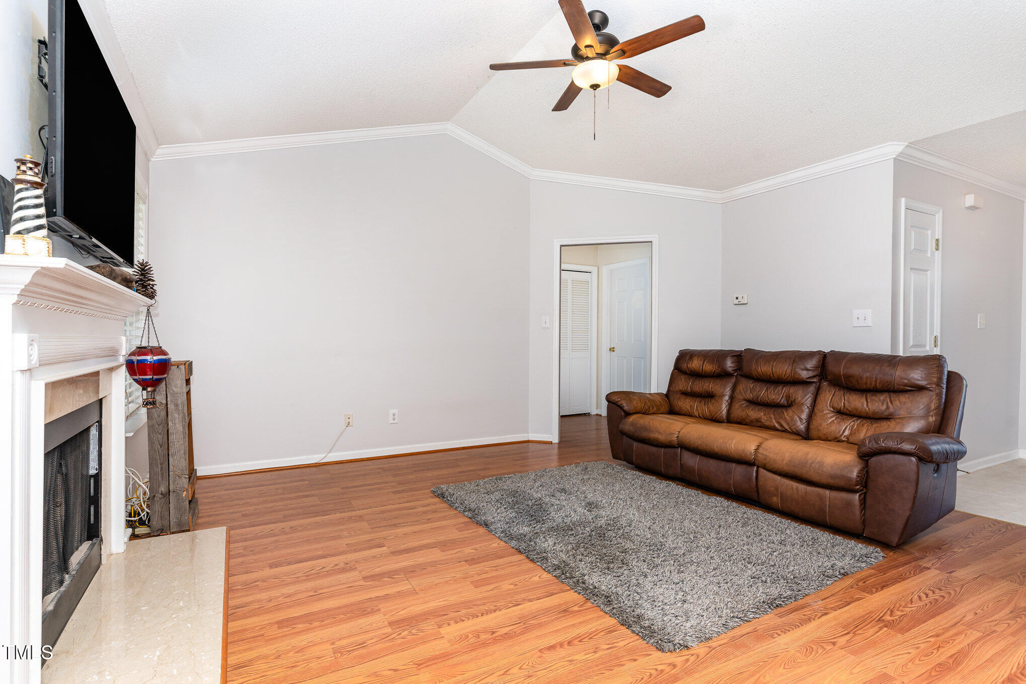 432 Barn View Court