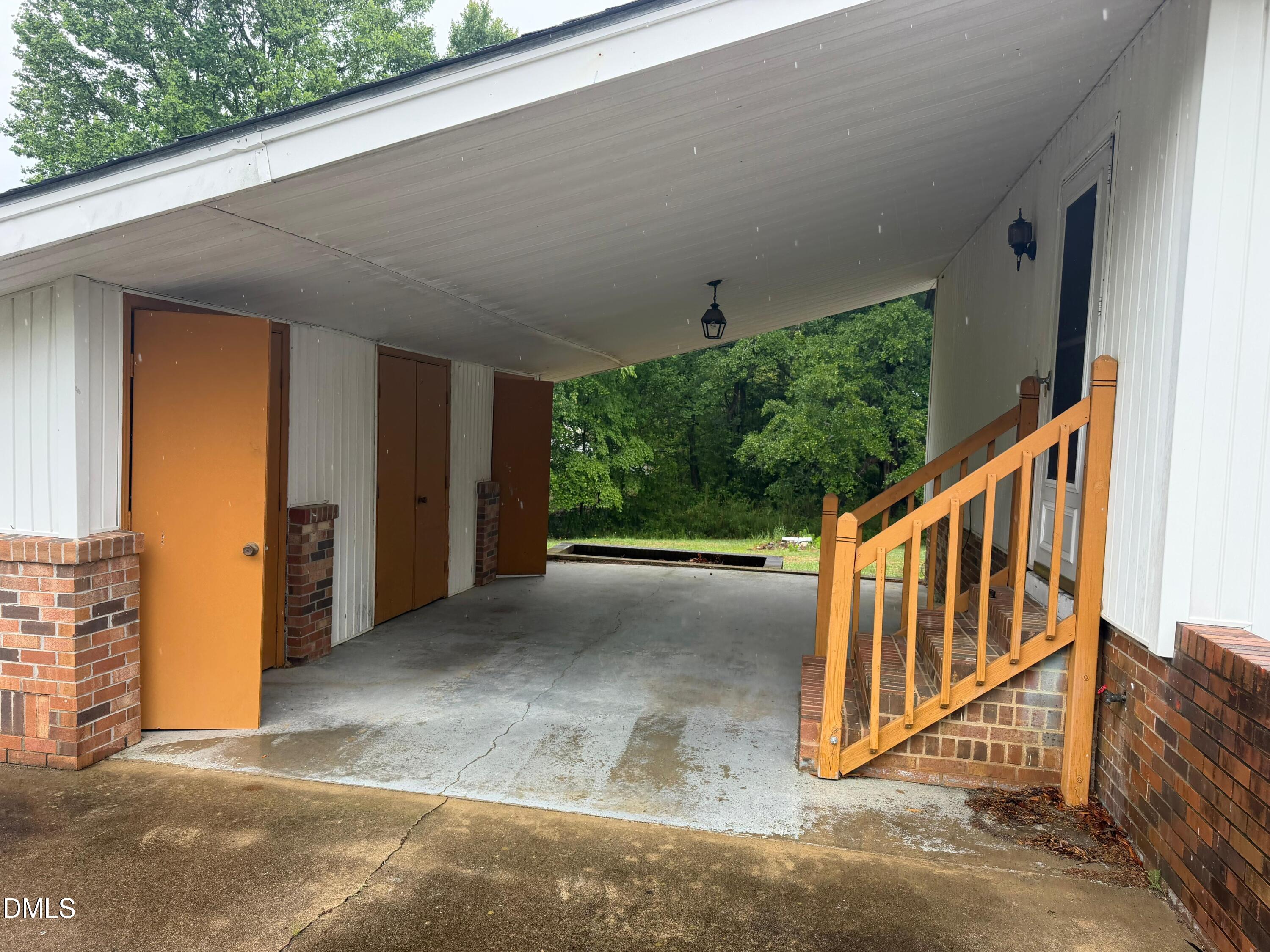 503 Rollingwood Drive