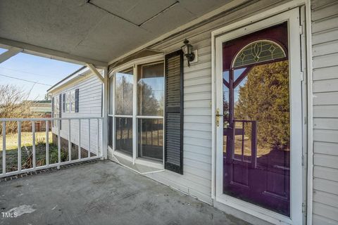 A home in Dunn