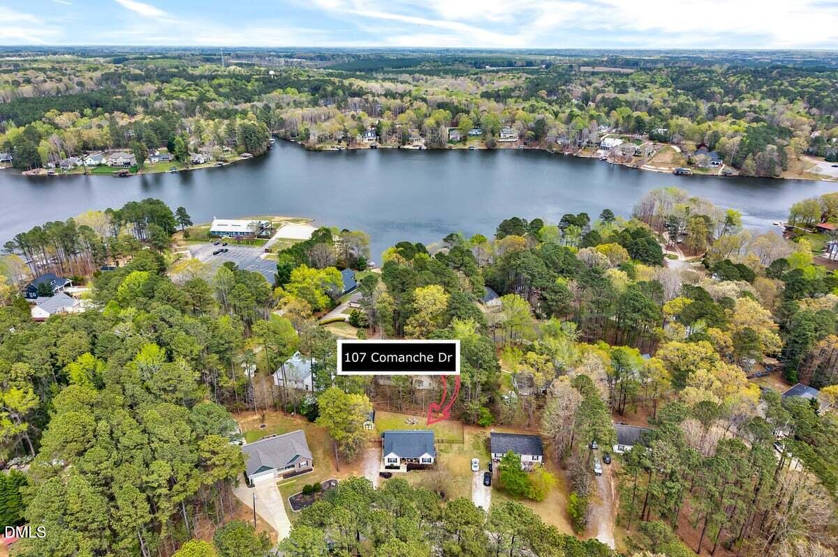 107 Comanche Drive