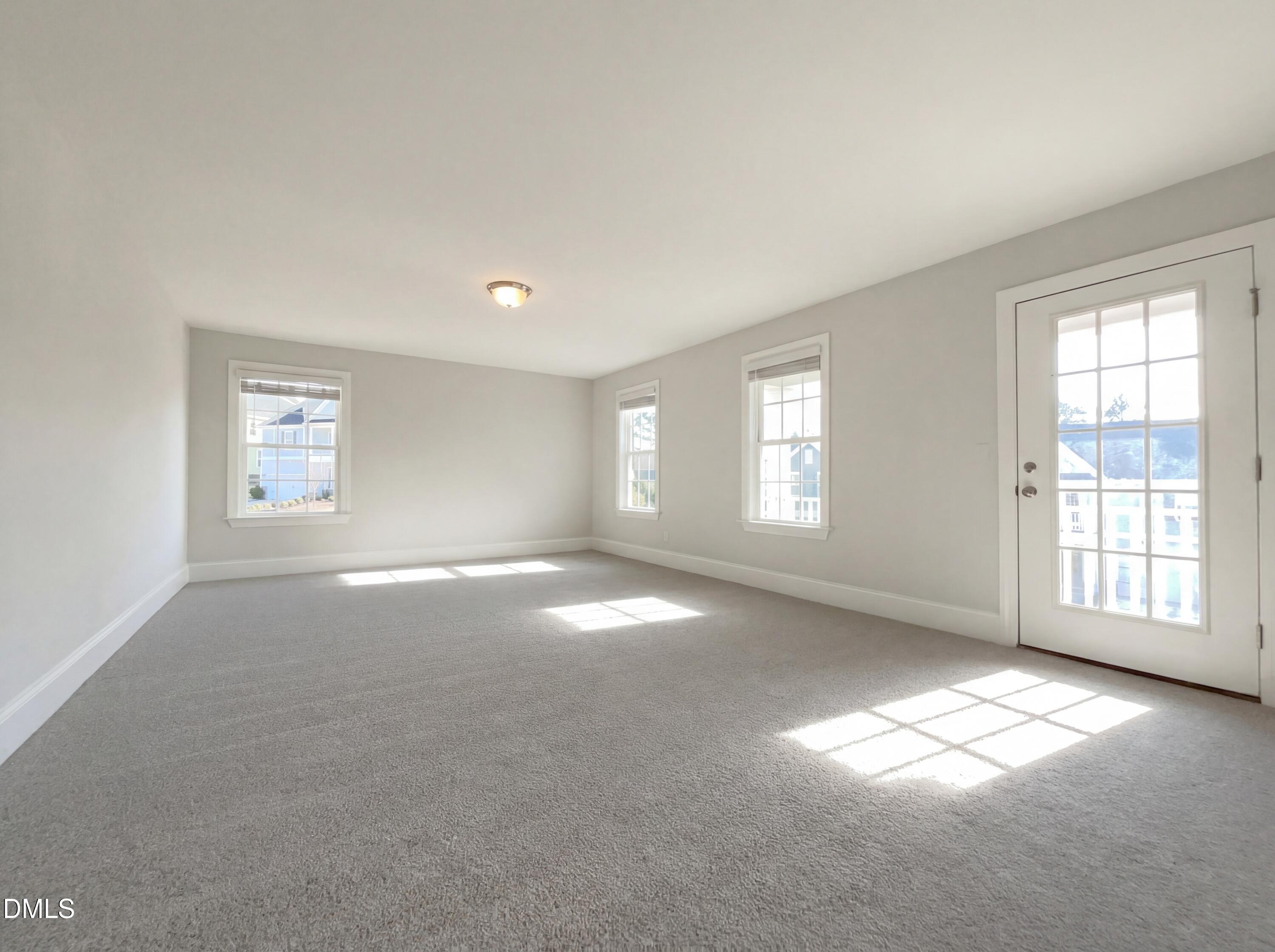 2928 Thurman Dairy Loop