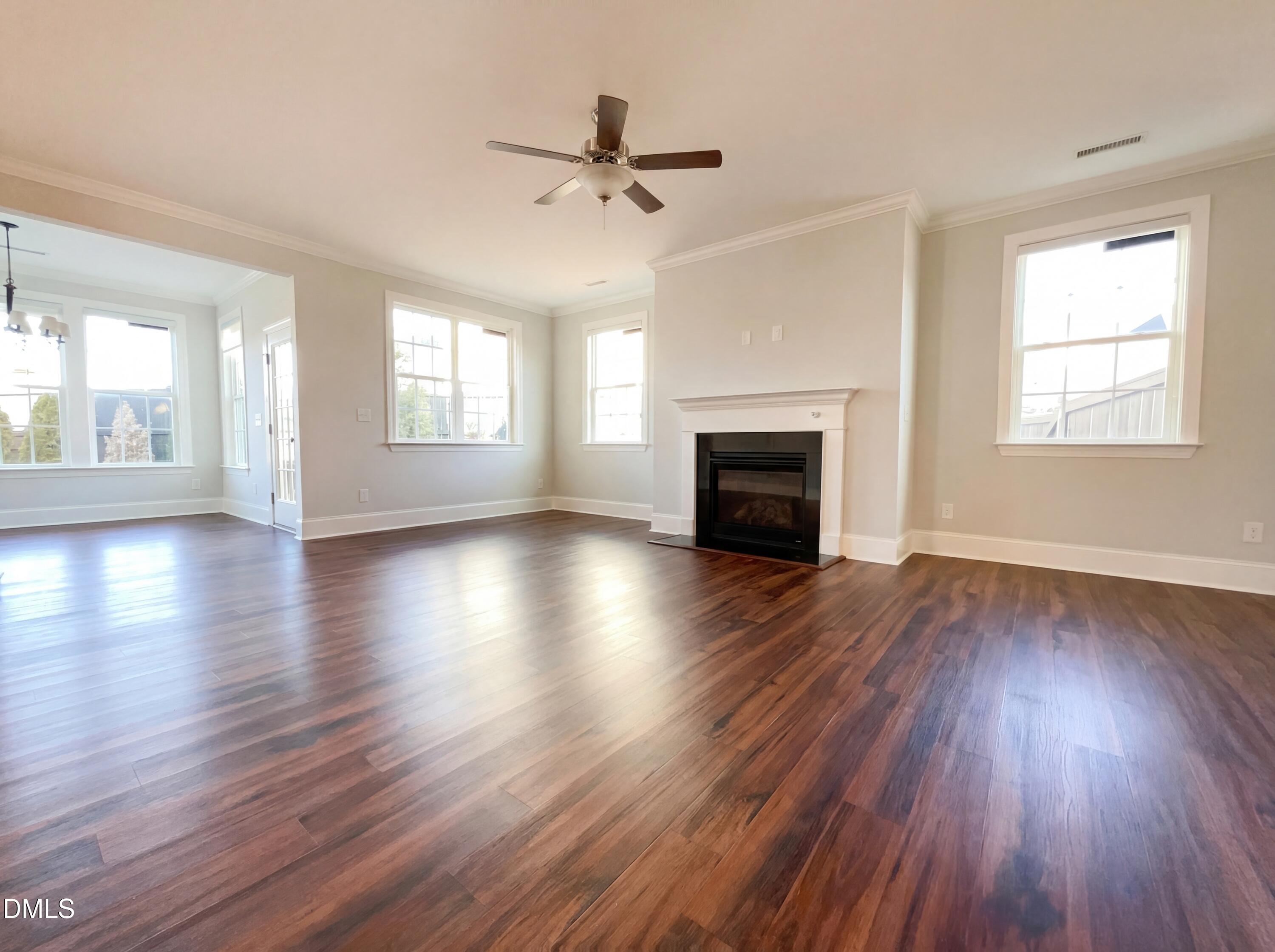 2928 Thurman Dairy Loop