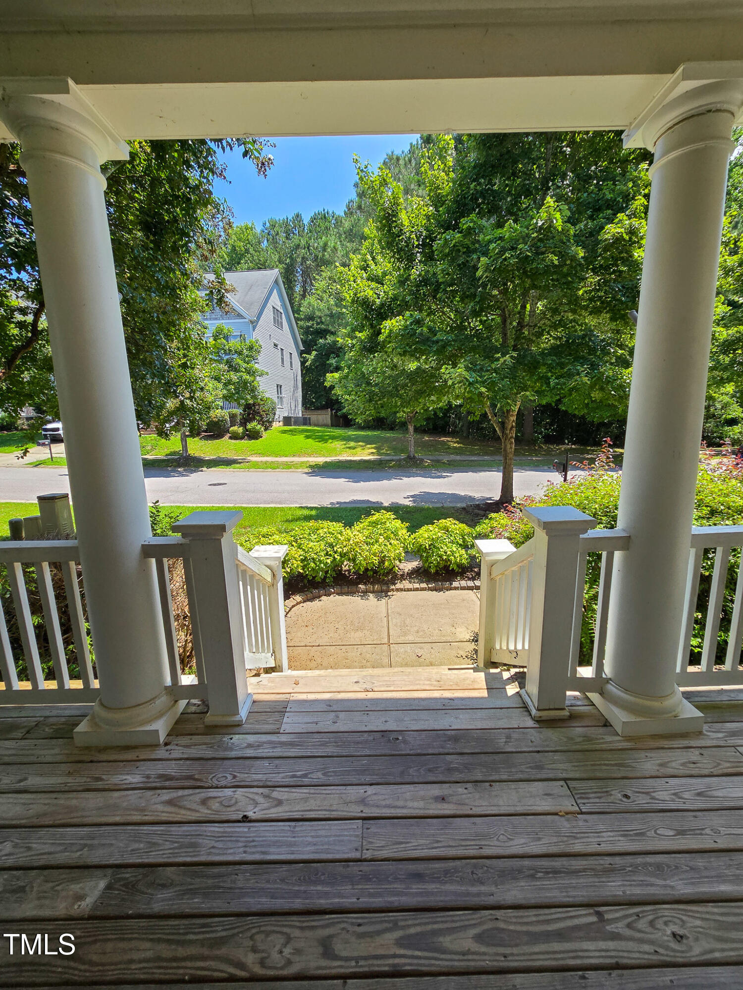 508 Edgepine Drive