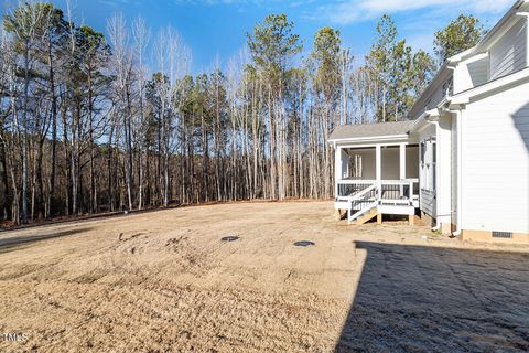 A home in Holly Springs