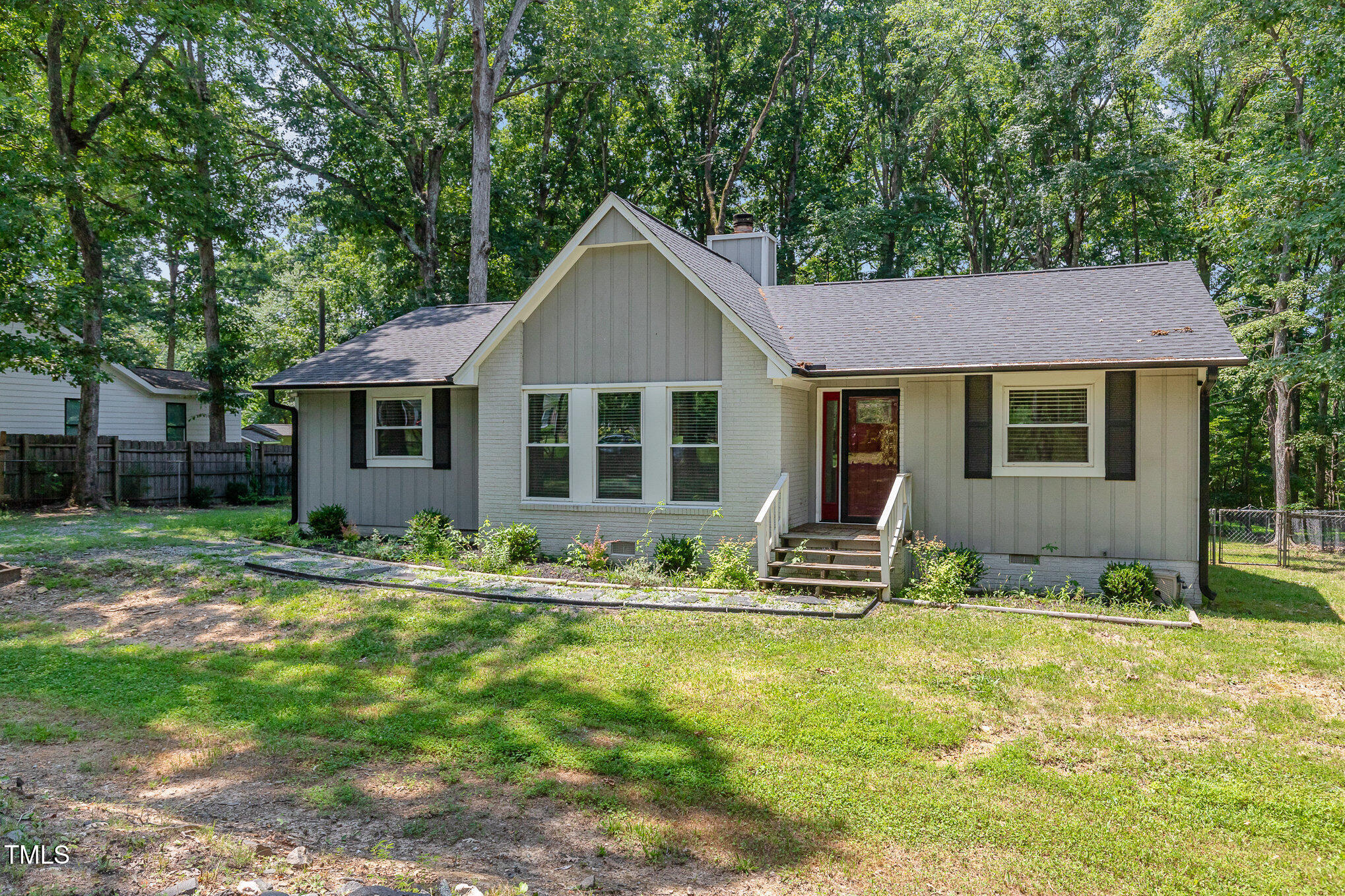 908 Snow Hill Road