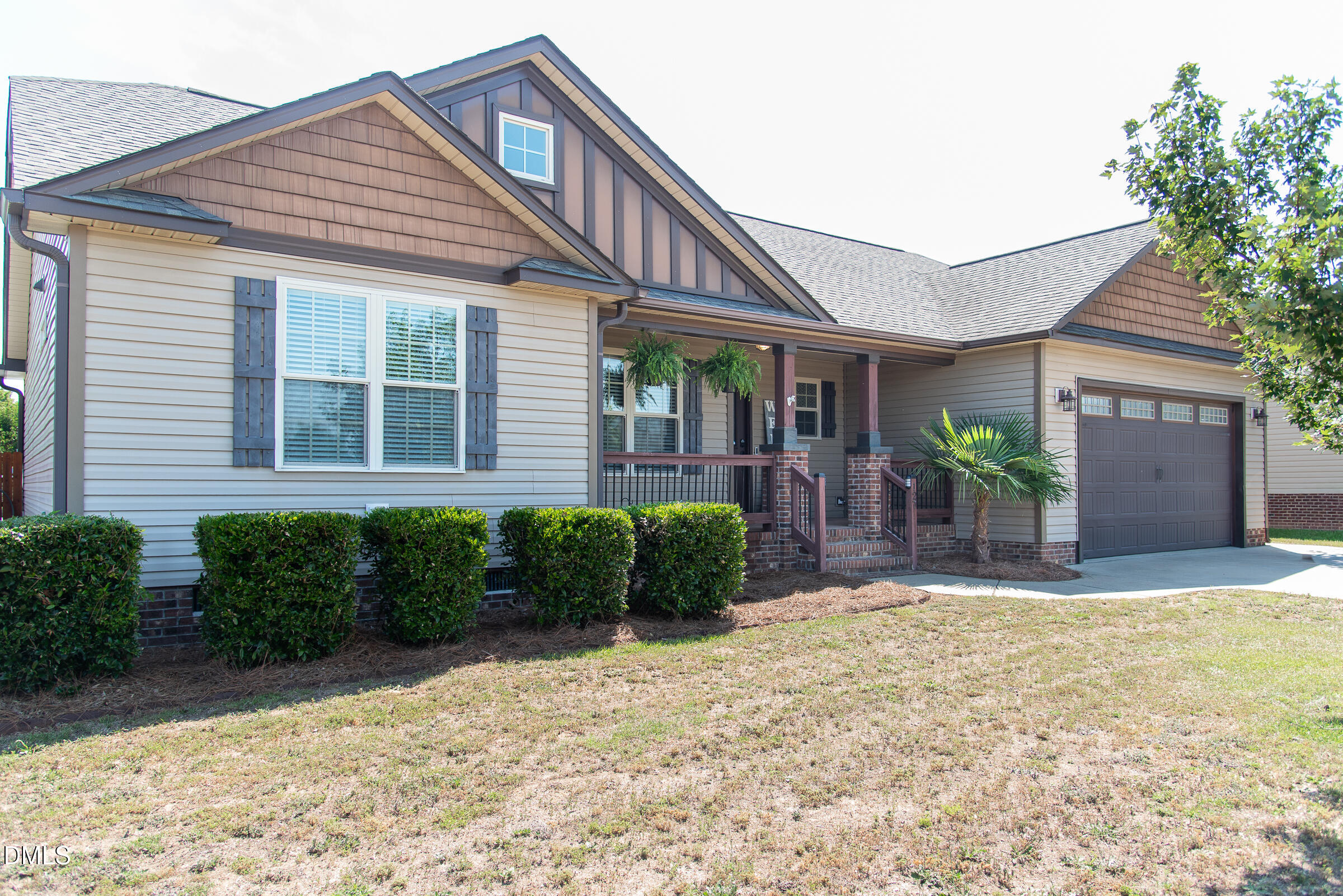 127 Woodglen Drive