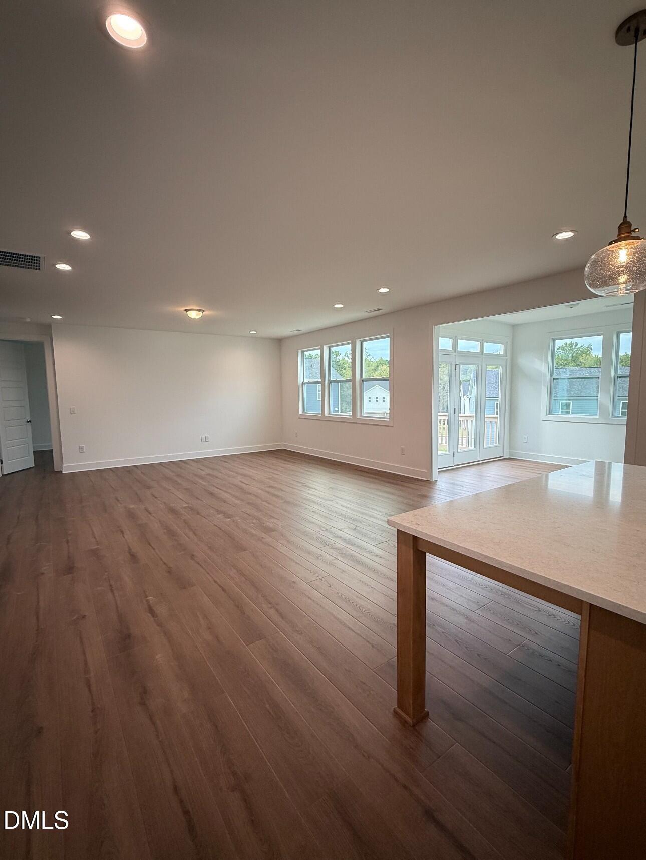 1805 Harrell Cv Court