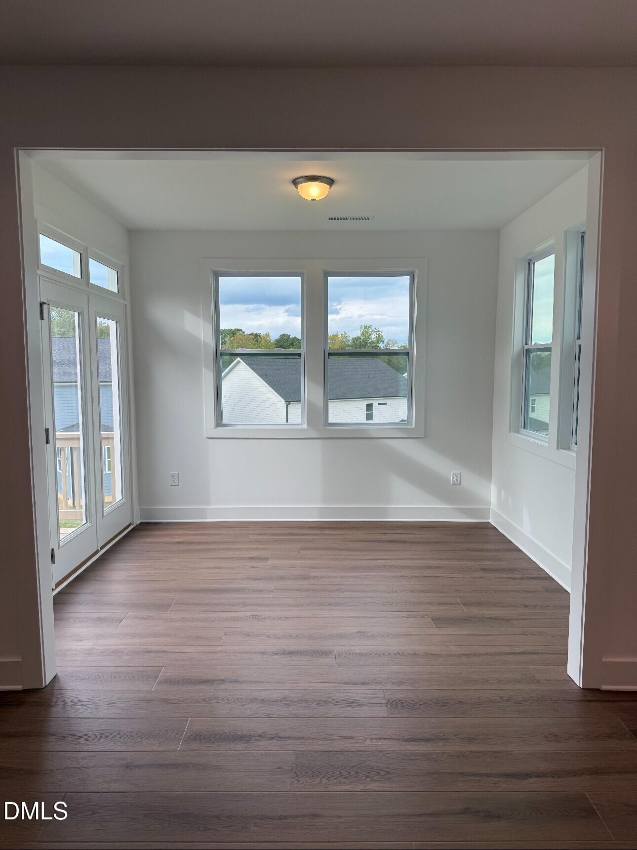 1805 Harrell Cv Court