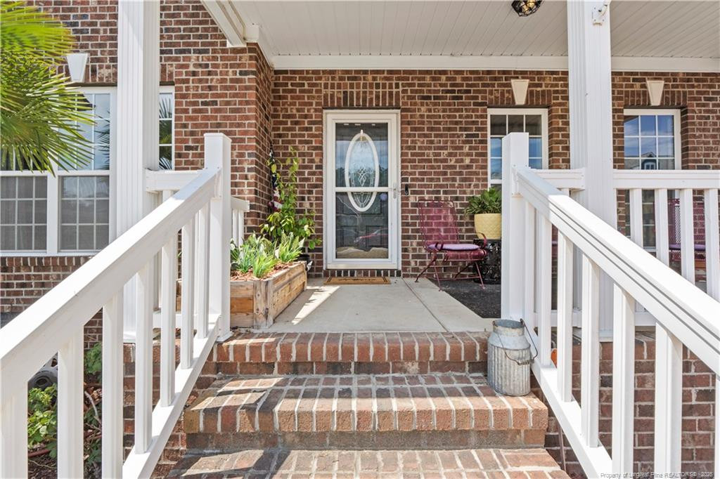 3932 Hunting Path Drive