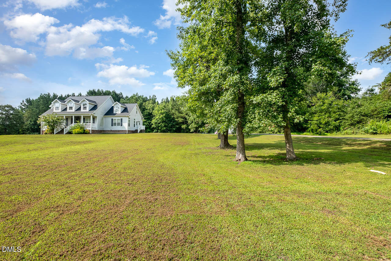 1526 Bearpond Road