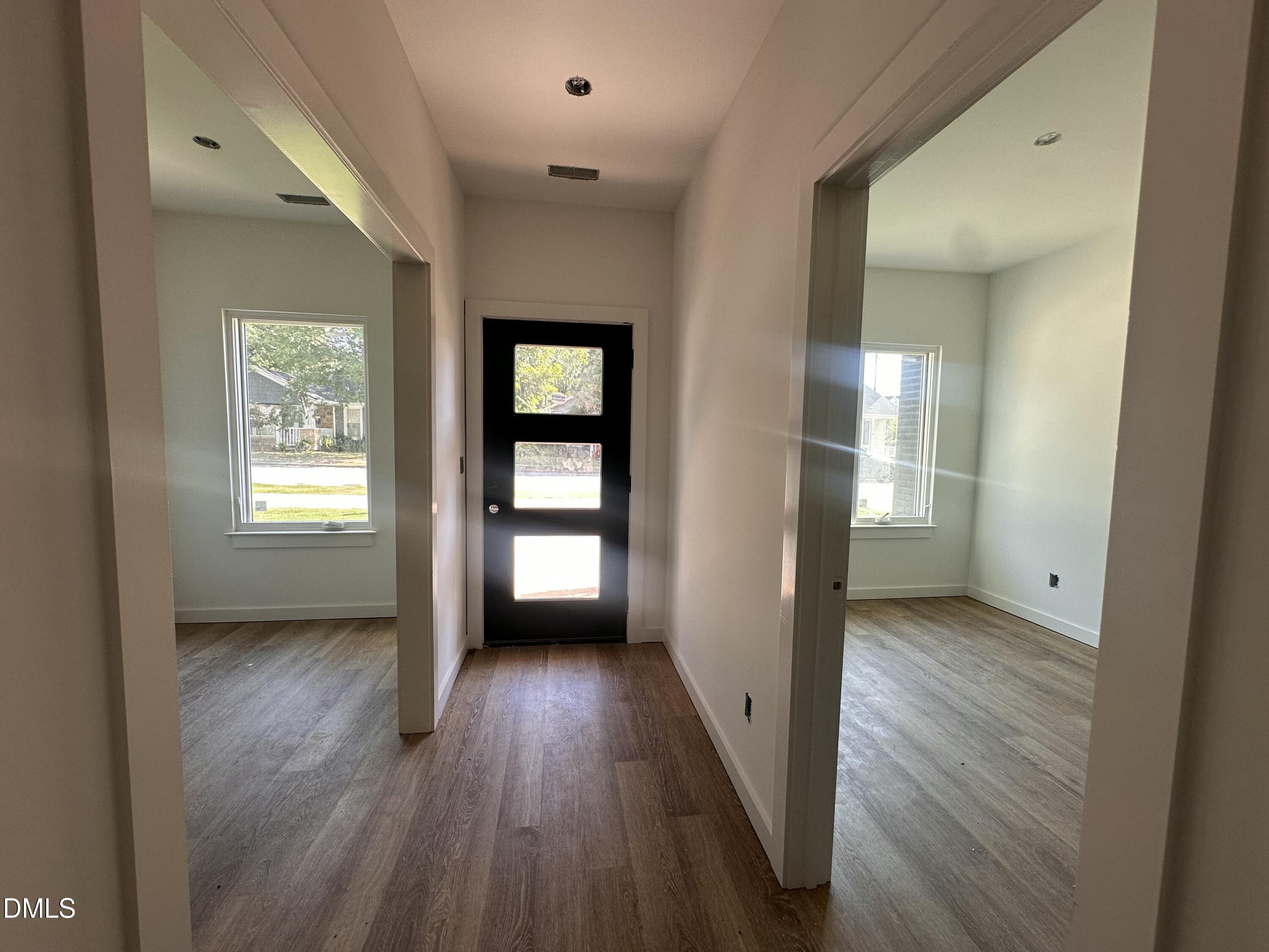 1521 Sunrise Avenue