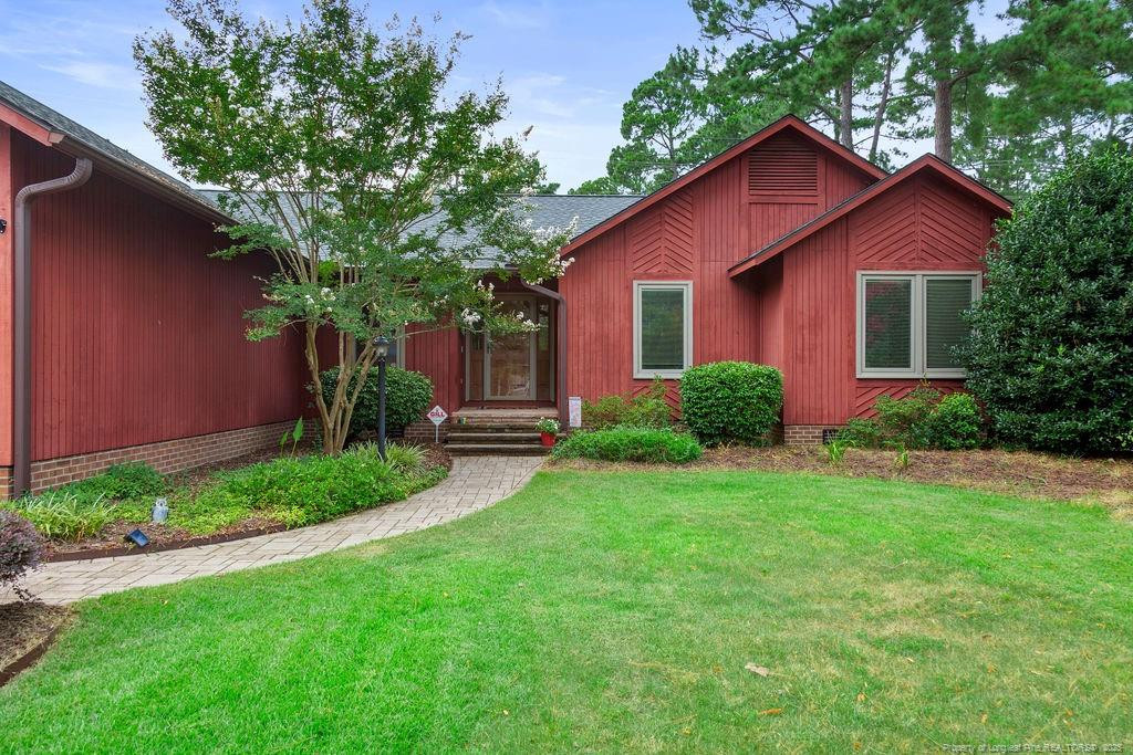 420 Oakgrove Drive