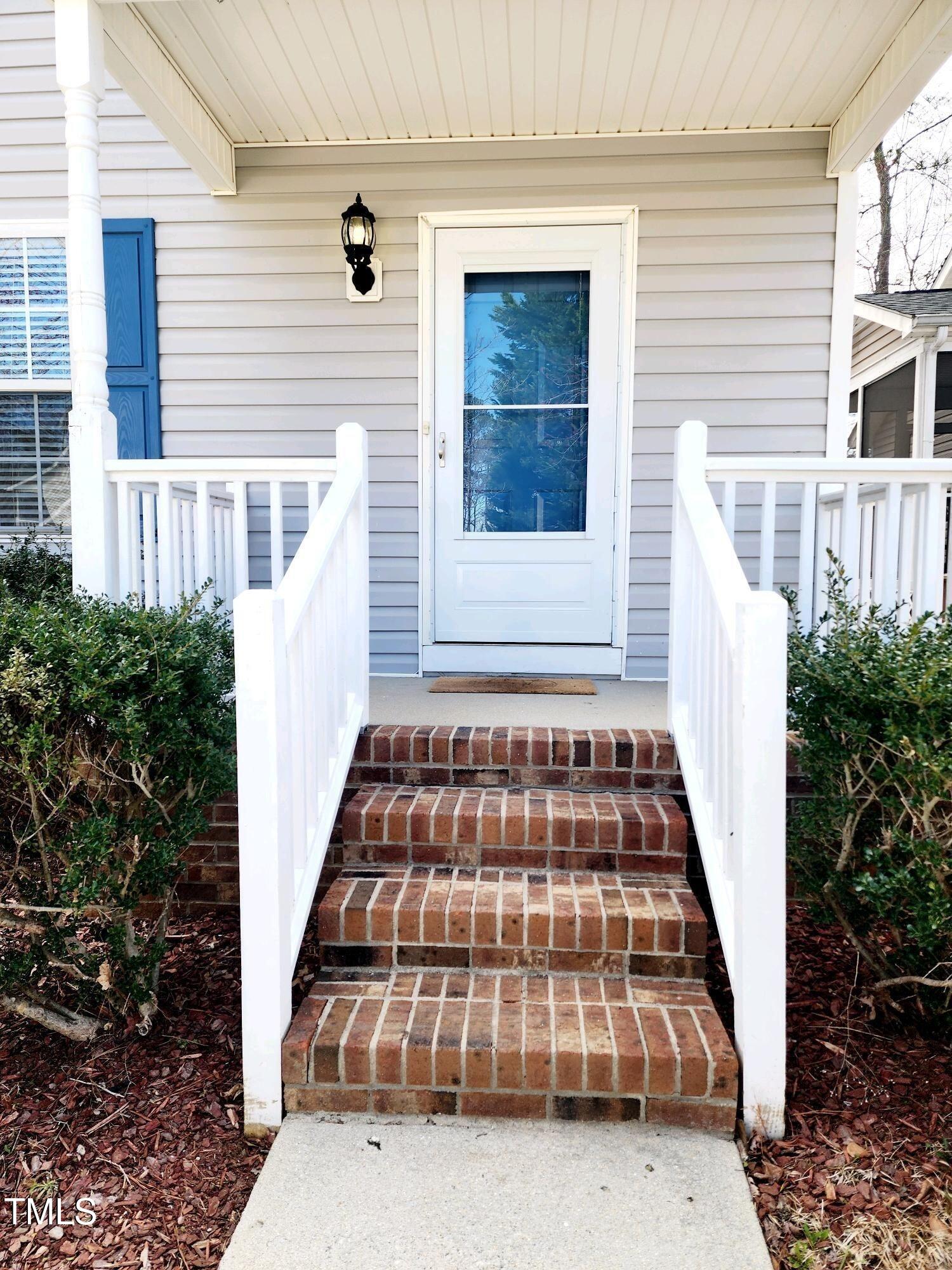 105 Cross Hill Lane