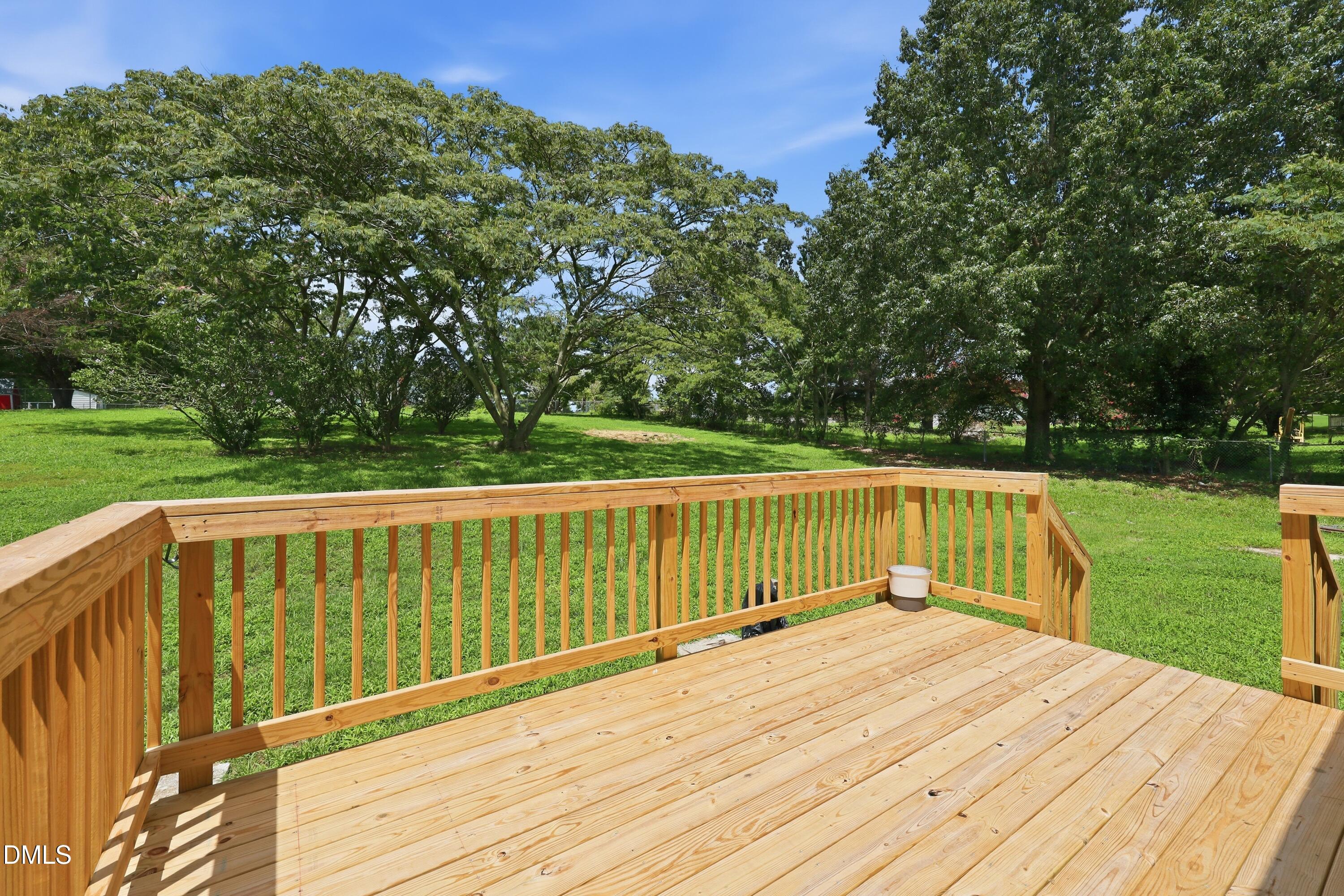 147 Bridle Trail
