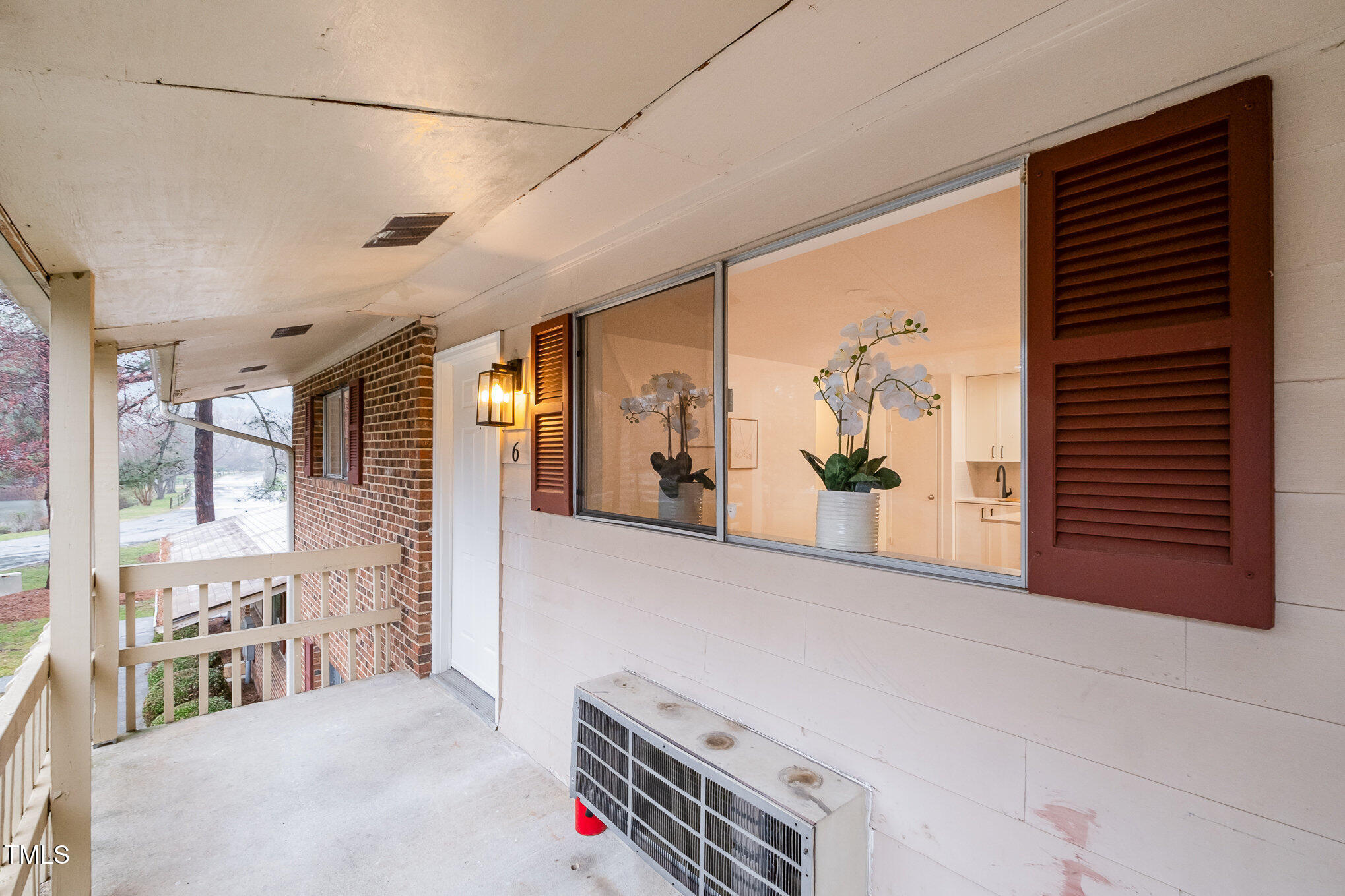 130 S Estes Drive F6