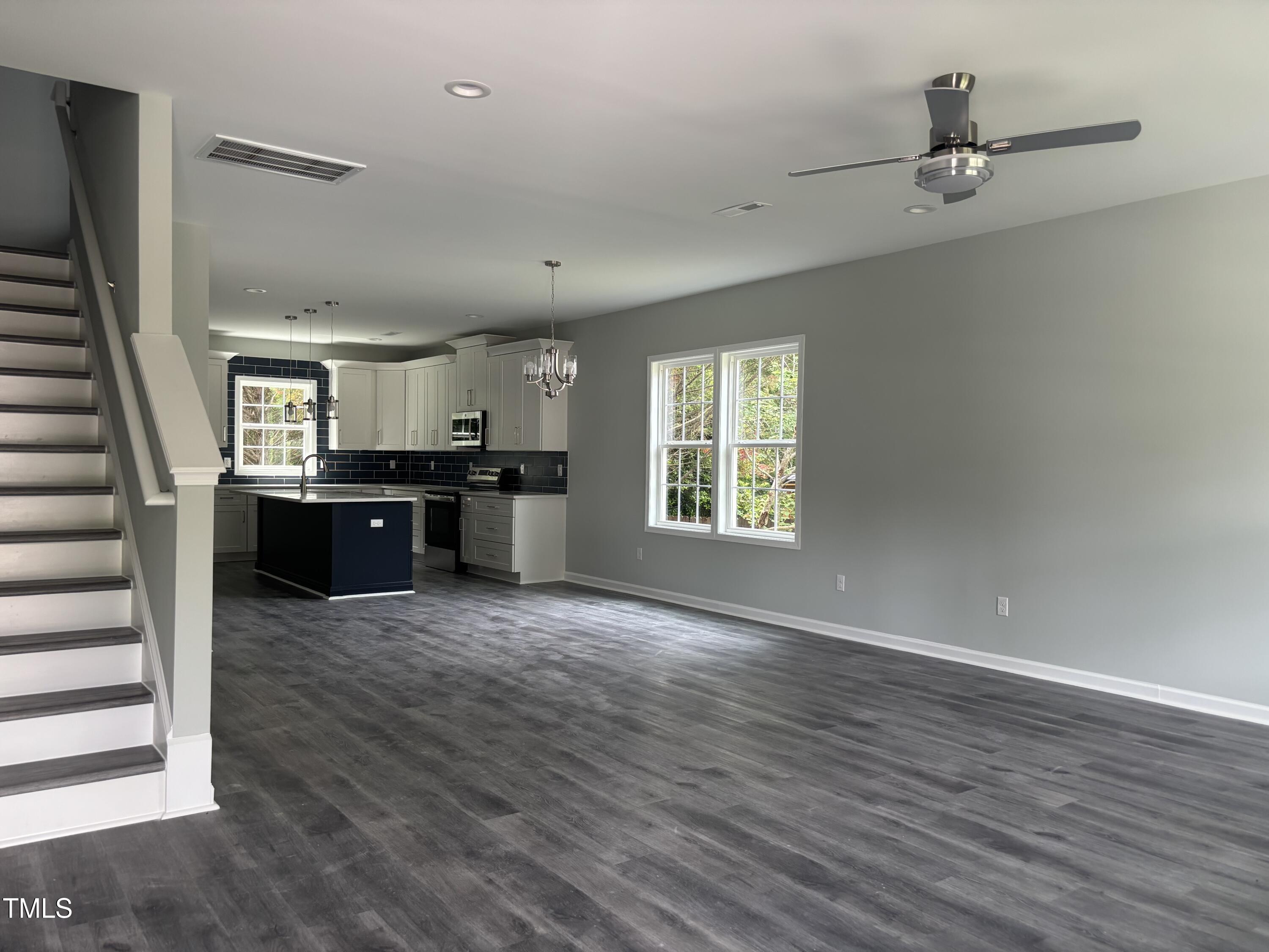 431 Mayview Drive