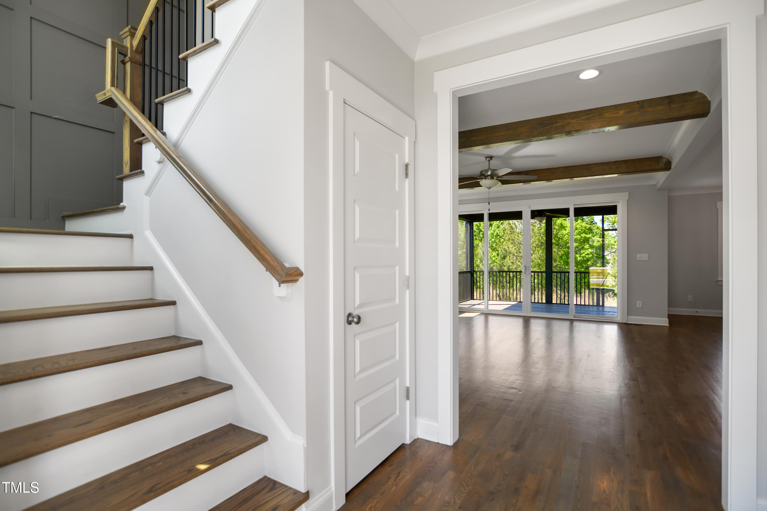 324 Prides Crossing