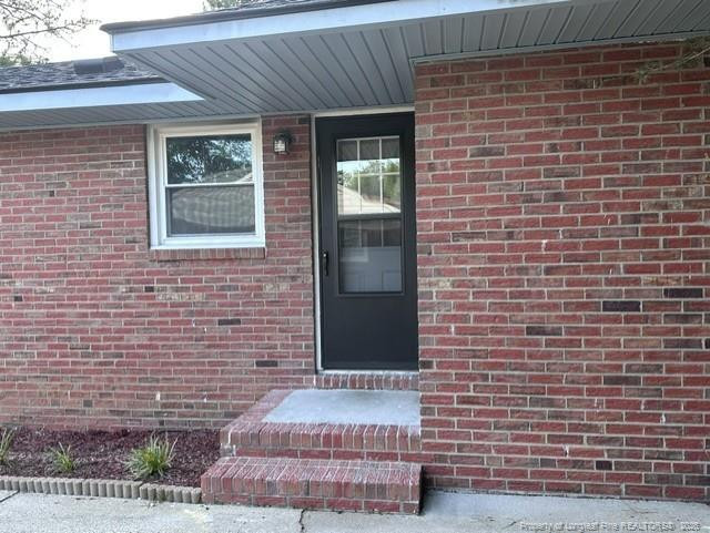 1925 Crestview Drive