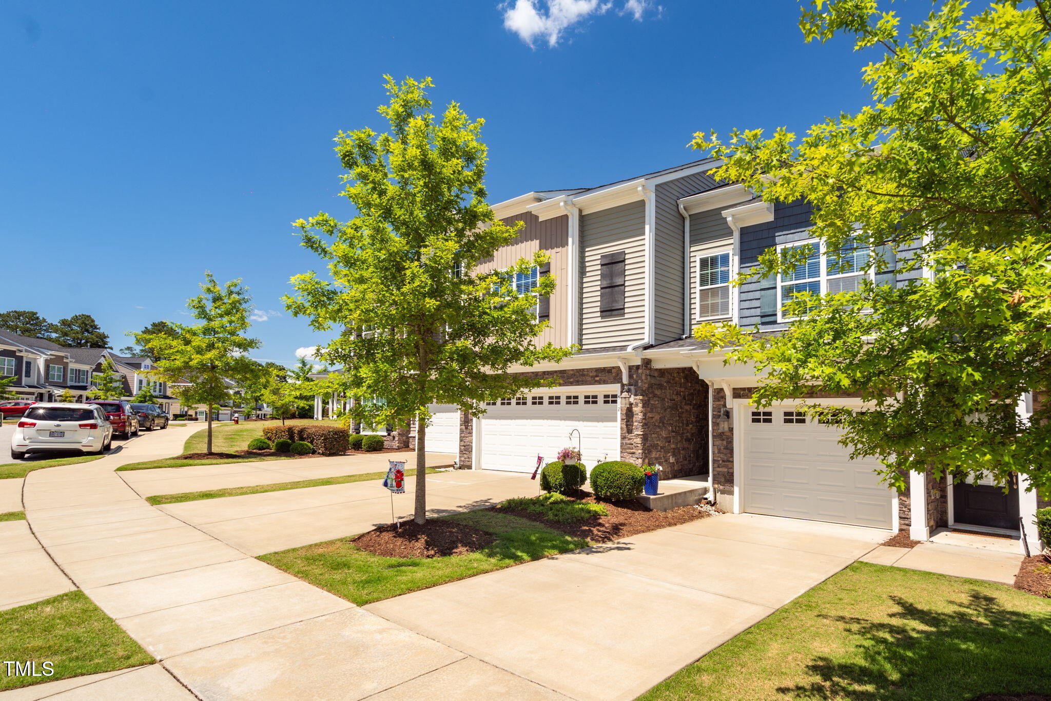 512 Barneswyck Drive