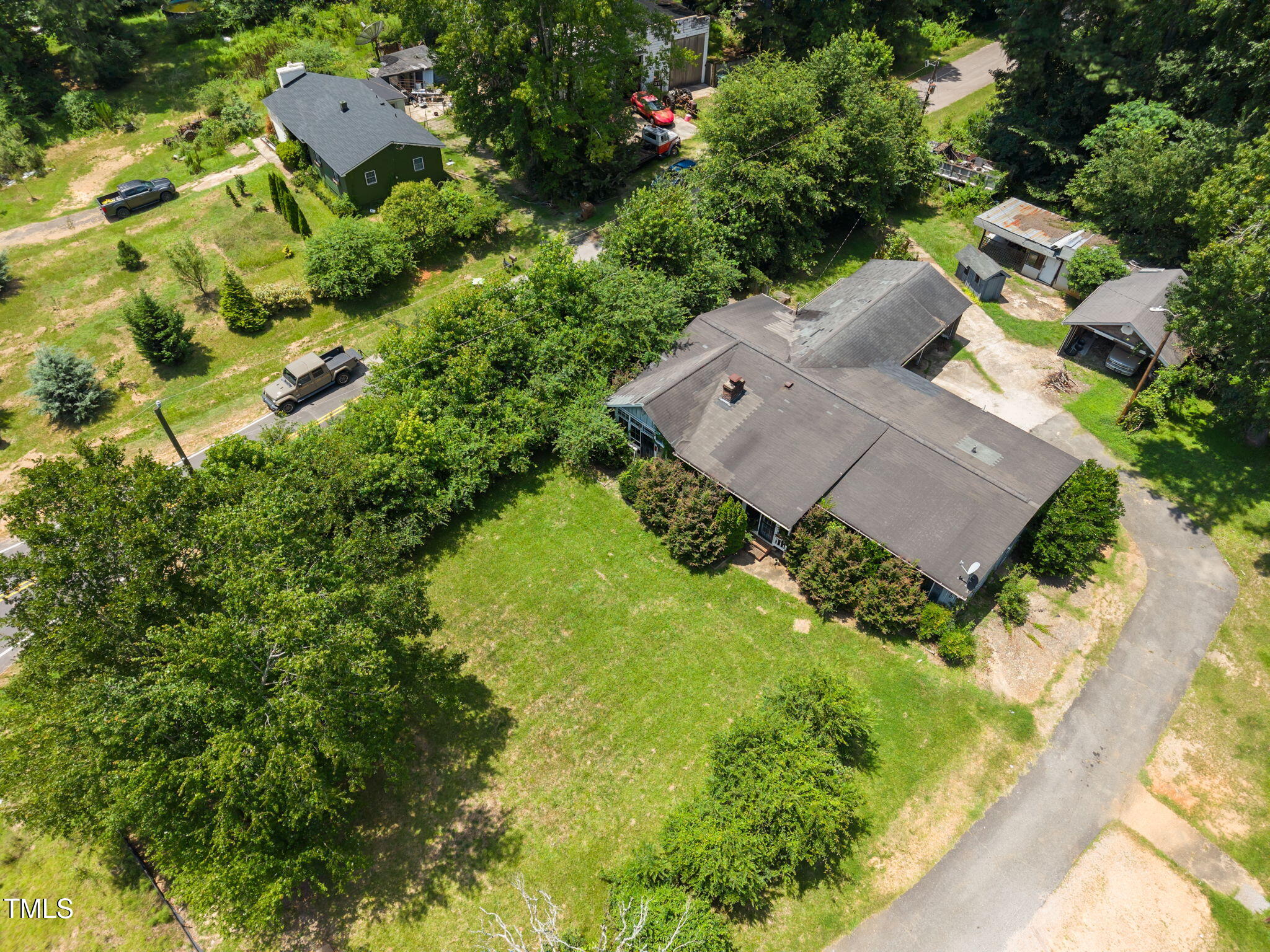 9640 Holly Springs Road