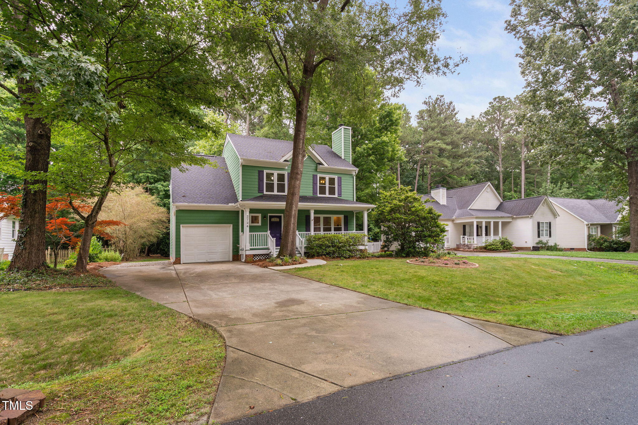 2724 Glastonbury Road