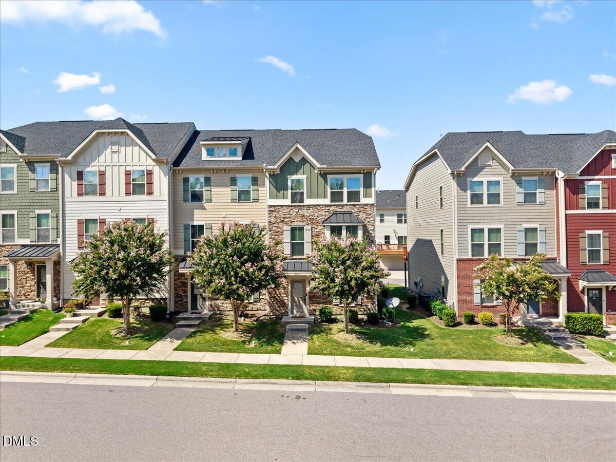 2020 Old Chapman Drive