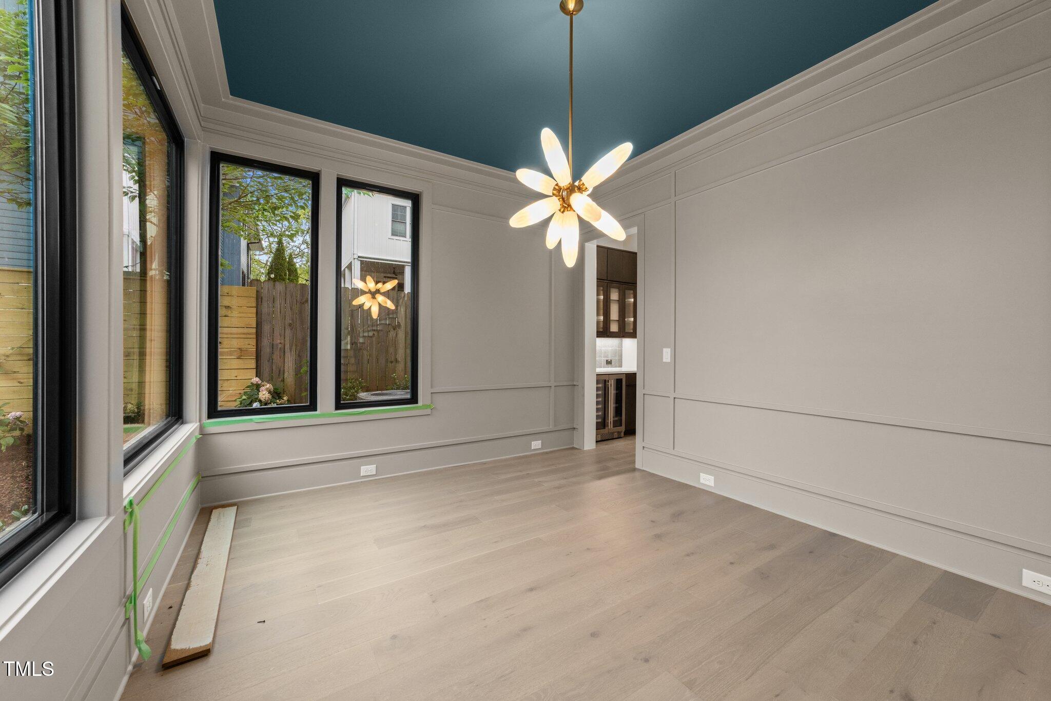 2305 Turners Alley