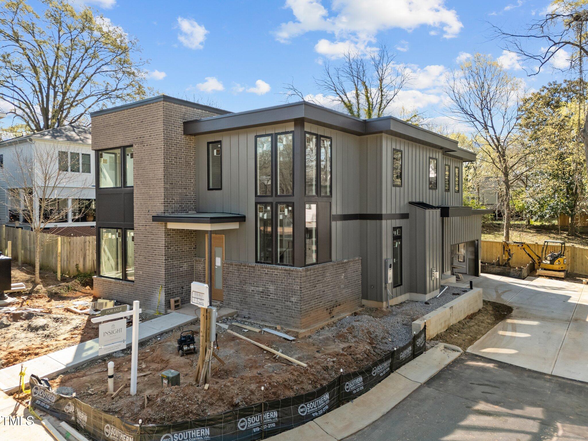 2305 Turners Alley