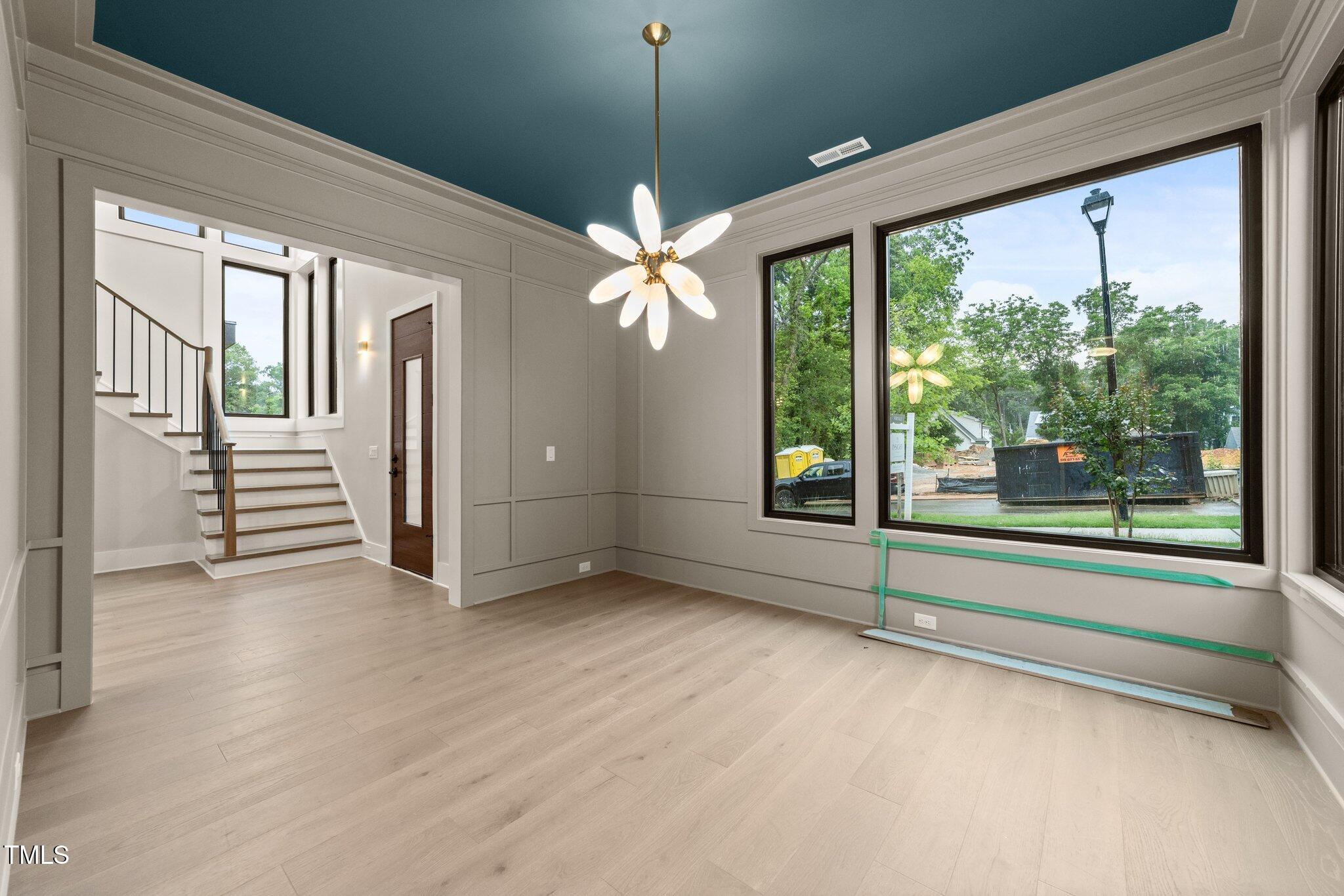 2305 Turners Alley