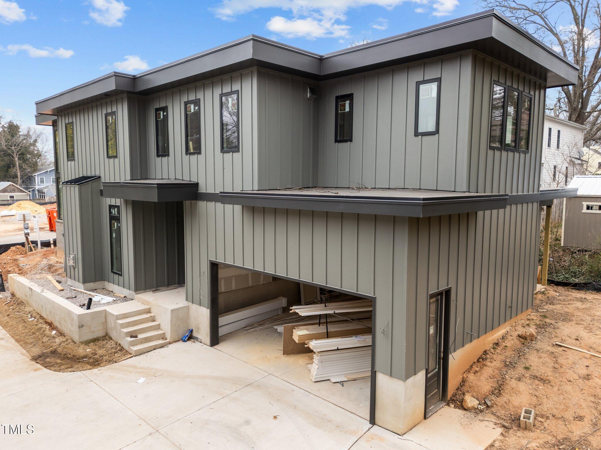 2305 Turners Alley