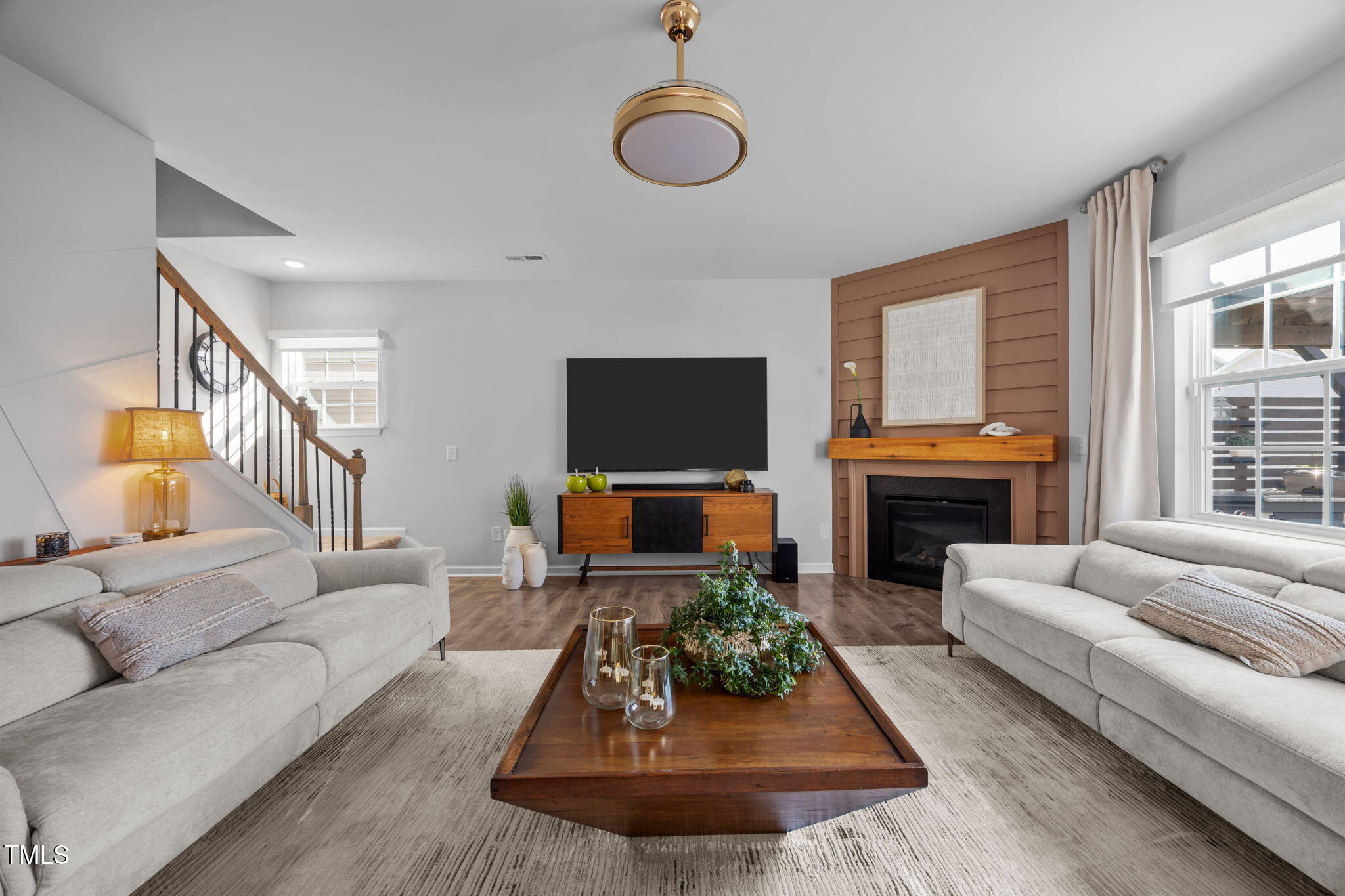 1409 Carisbrooke Drive