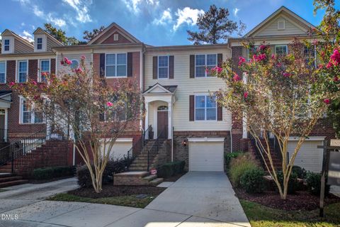 4052 Yellowfield Way Cary NC 27518