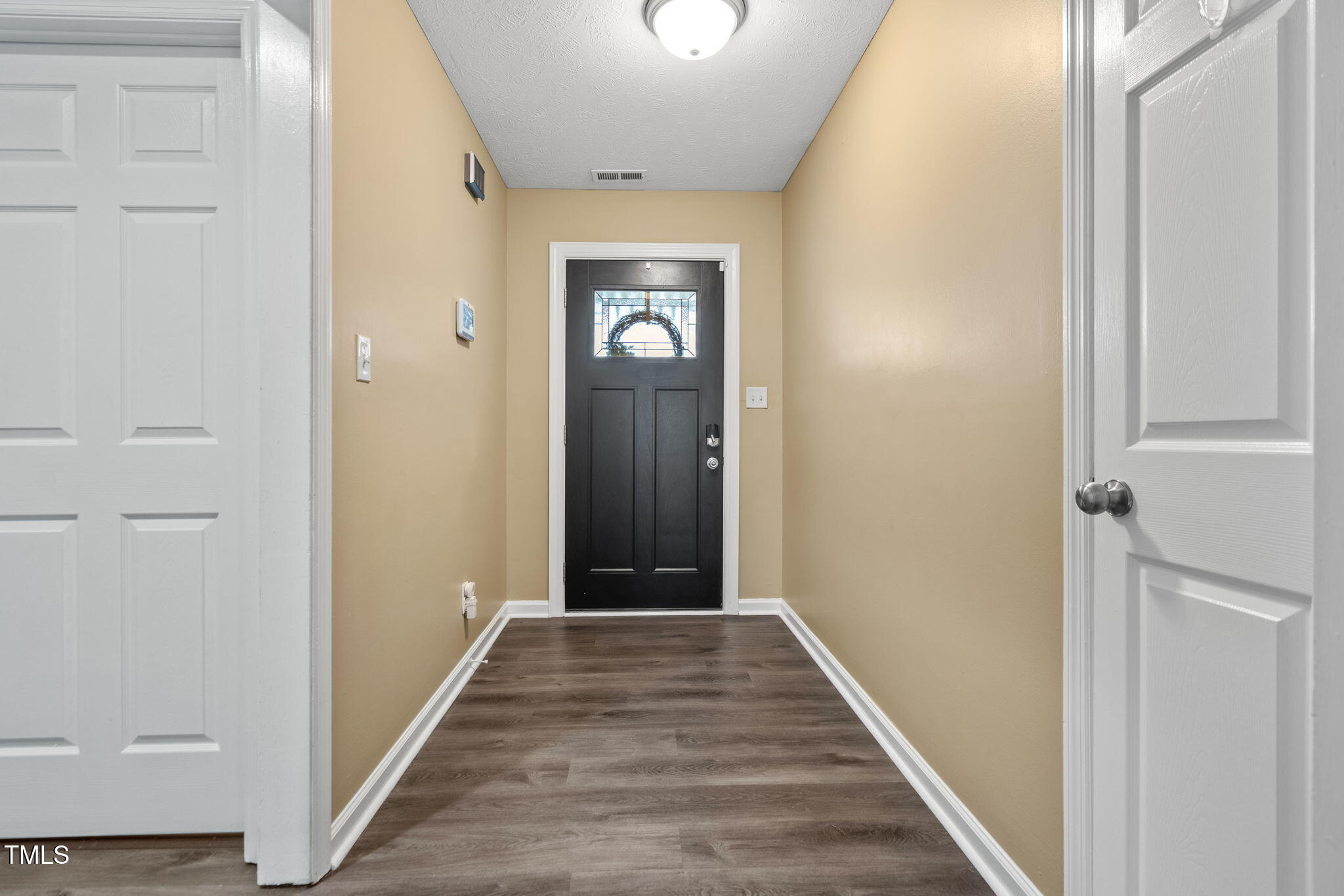 1300 Shoshone Place Place