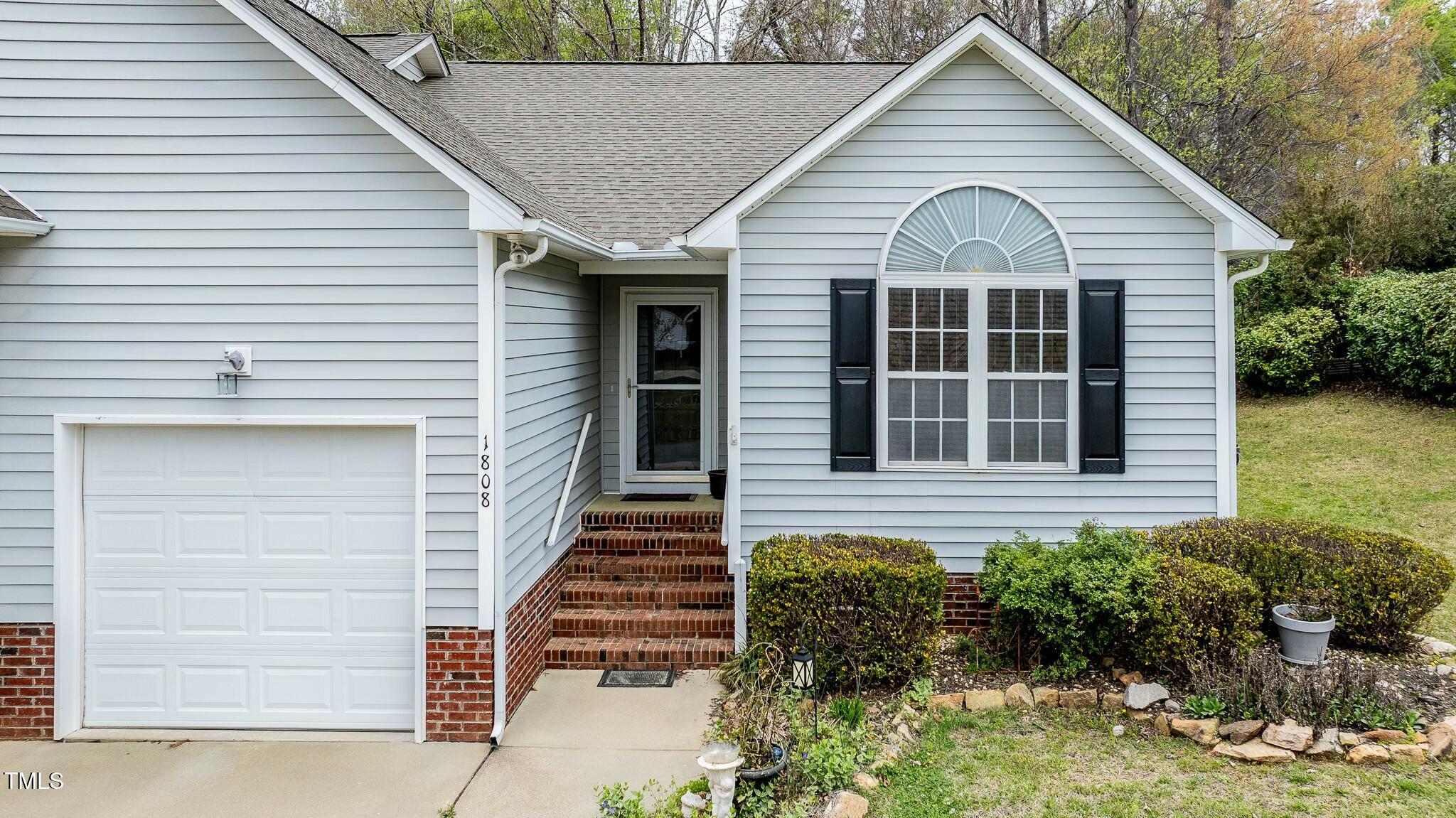 1808 W Cotton Gin Drive
