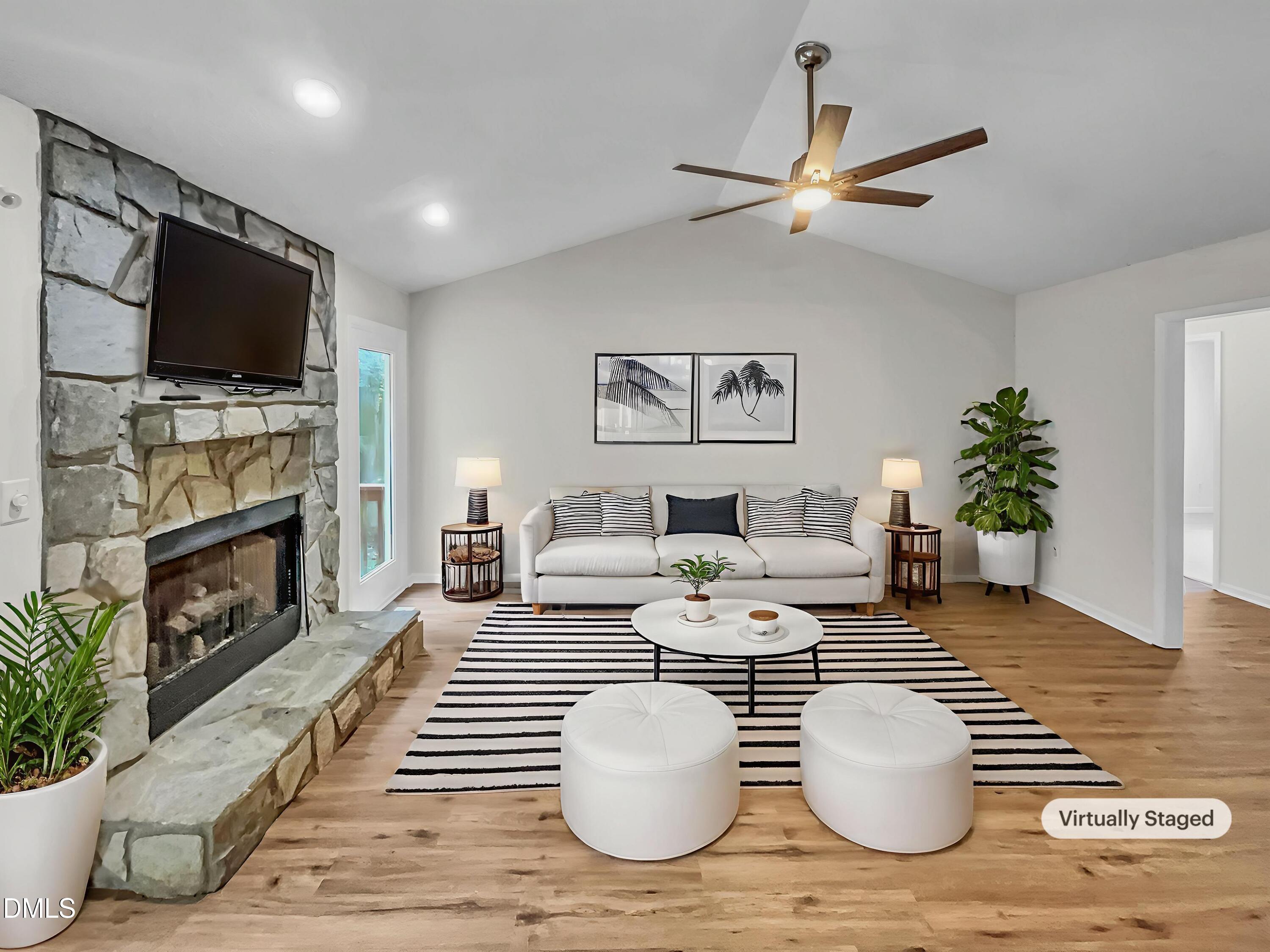 210 Clearwater Court