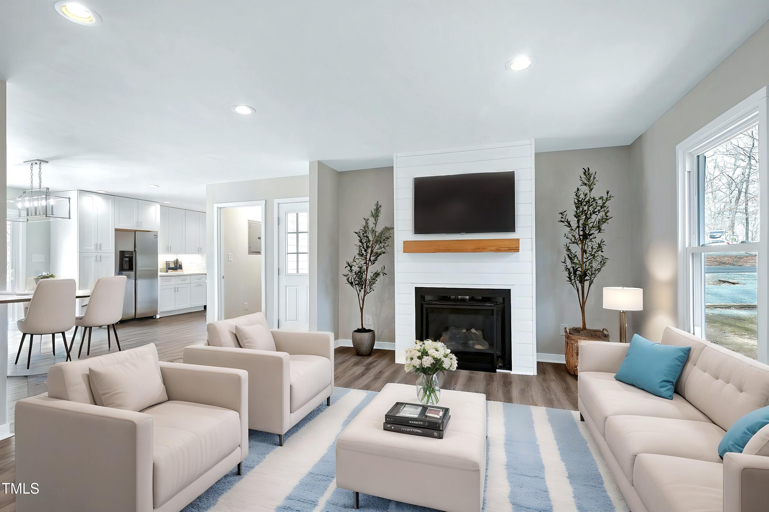 5635 Paragon Circle
