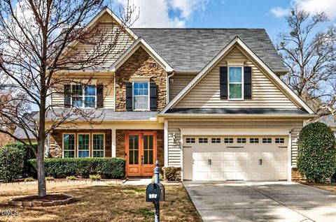 109 Collins Street Holly Springs NC 27540