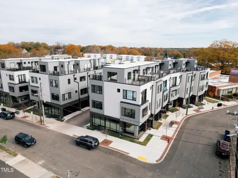 MLS: 10082386