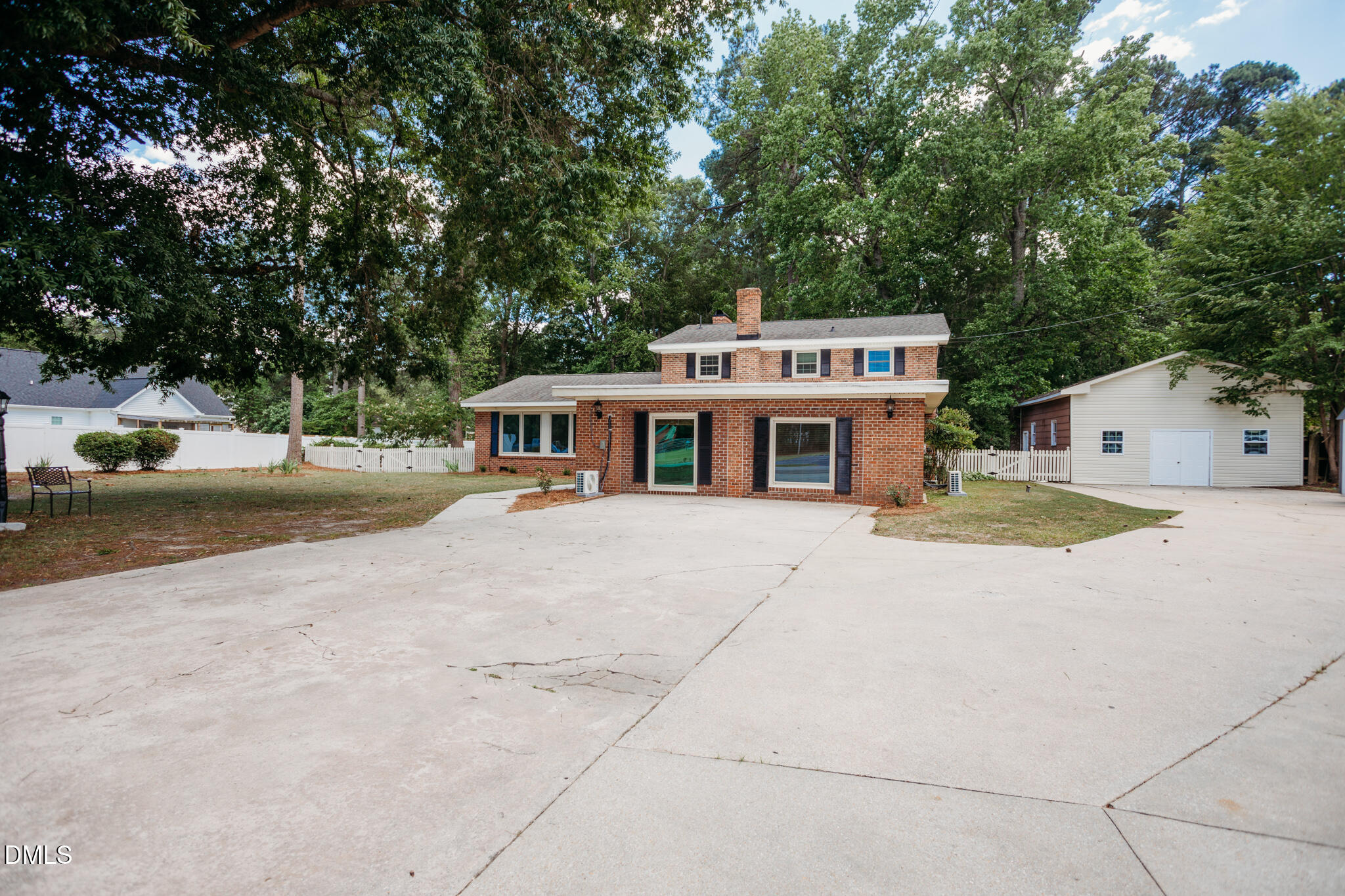 3103 Tilghman Road N