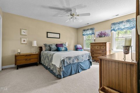 Single Family Residence in Fuquay Varina NC 2700 Mary Marvin Trail 24.jpg