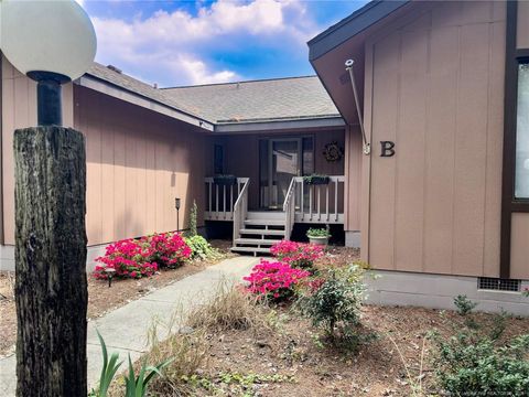 6739 Irongate Drive Unit B, Fayetteville, NC 28306 - MLS#: LP734737