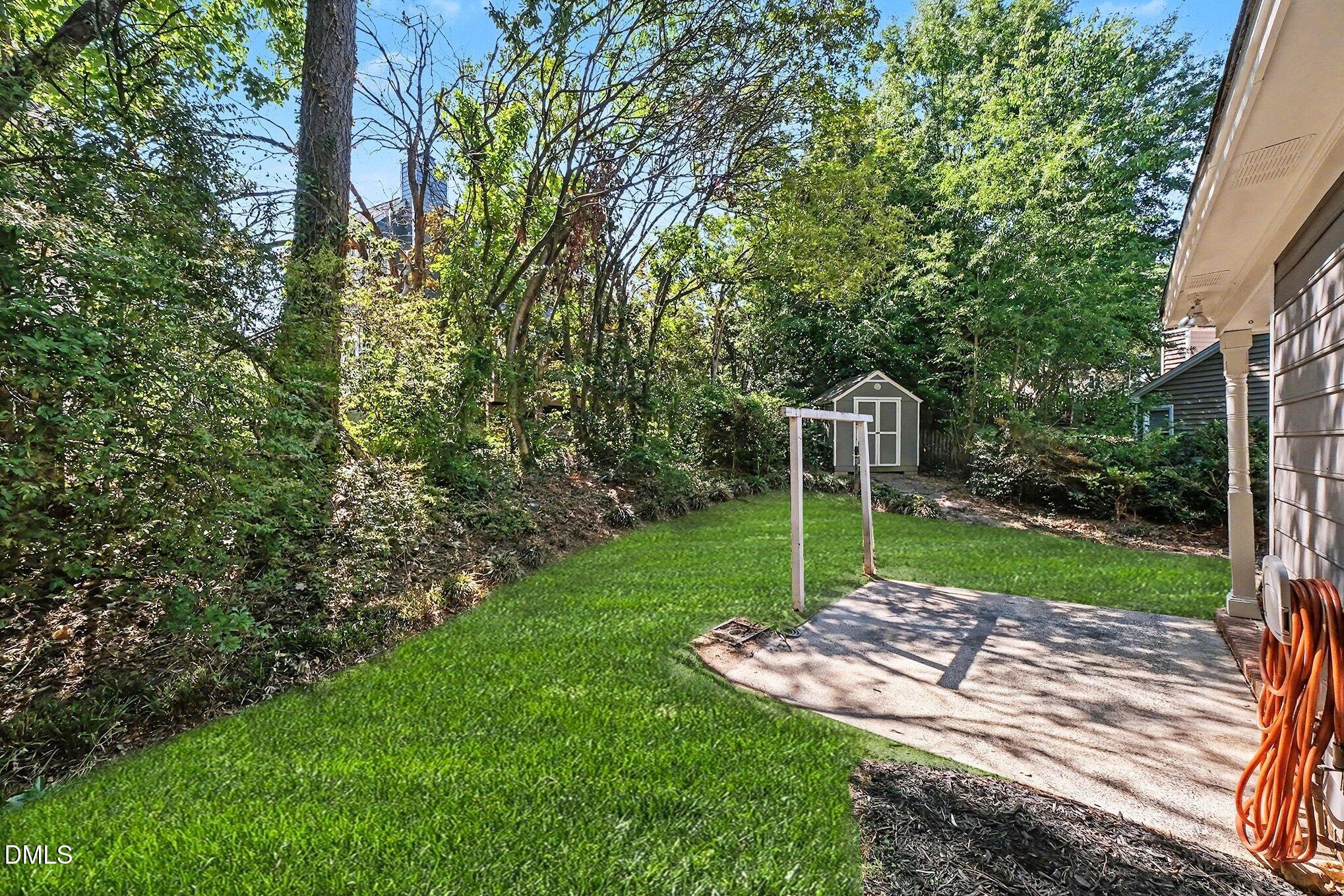 12104 Queensbridge Court
