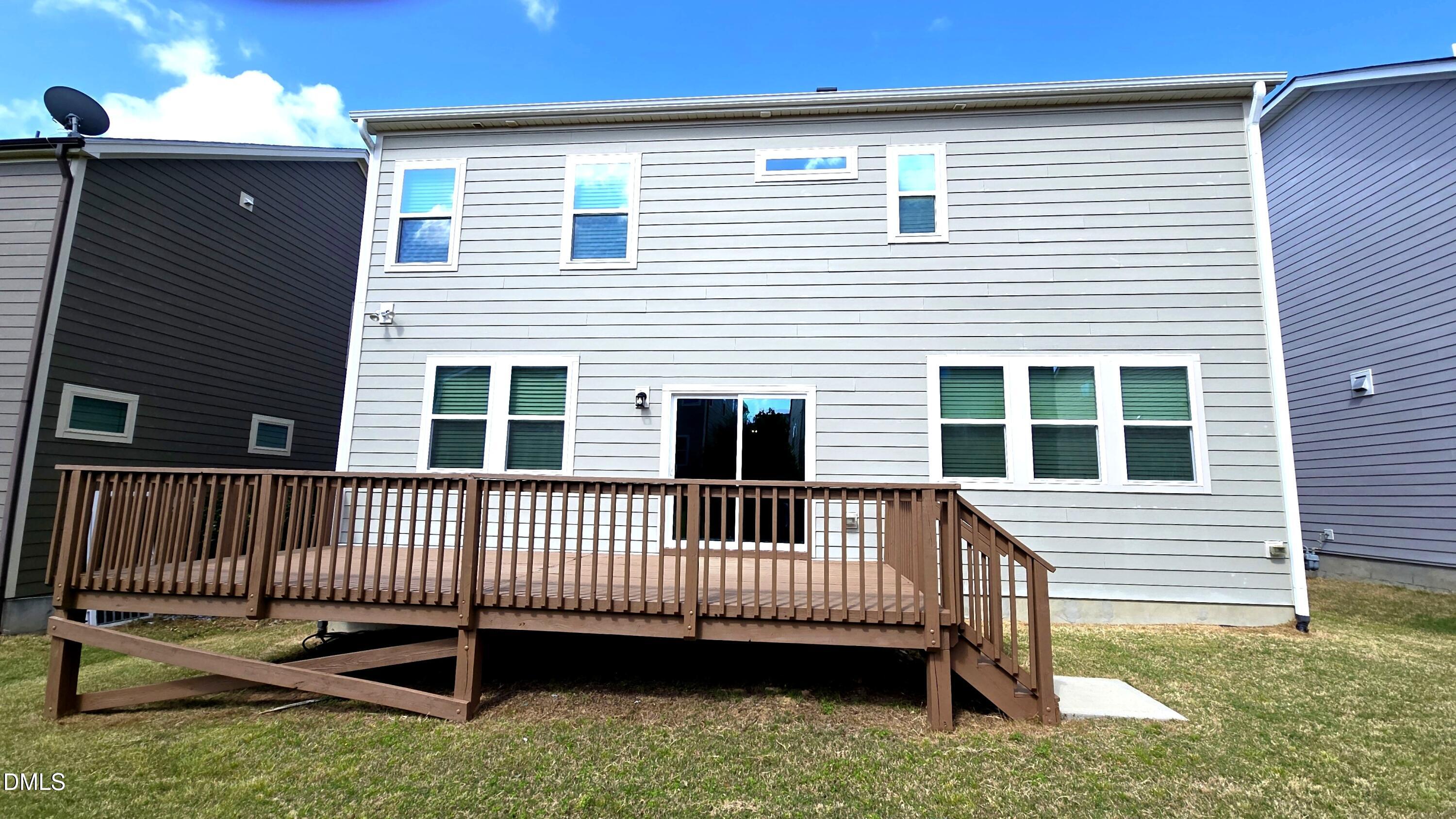 1521 Tinos Overlook Way