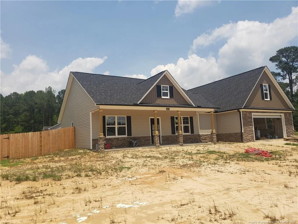 2453 Live Oak Drive