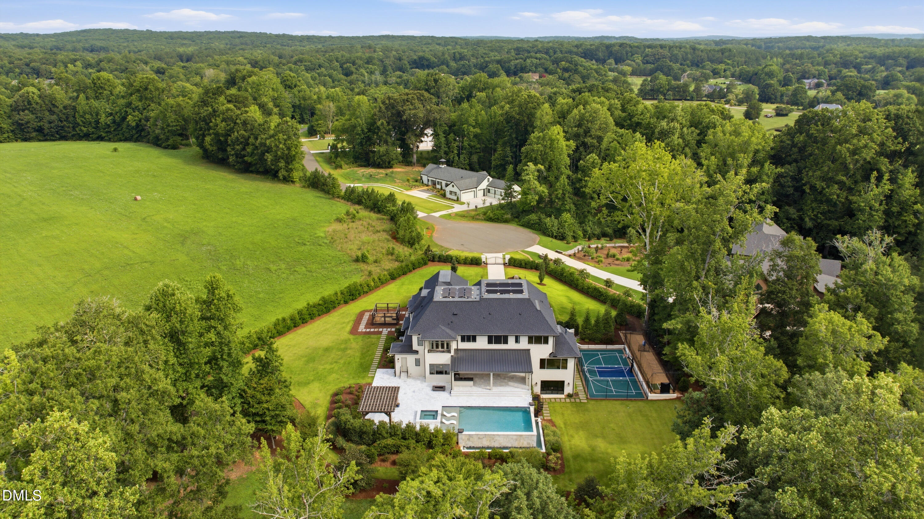 480 Gallant Fox Crossing