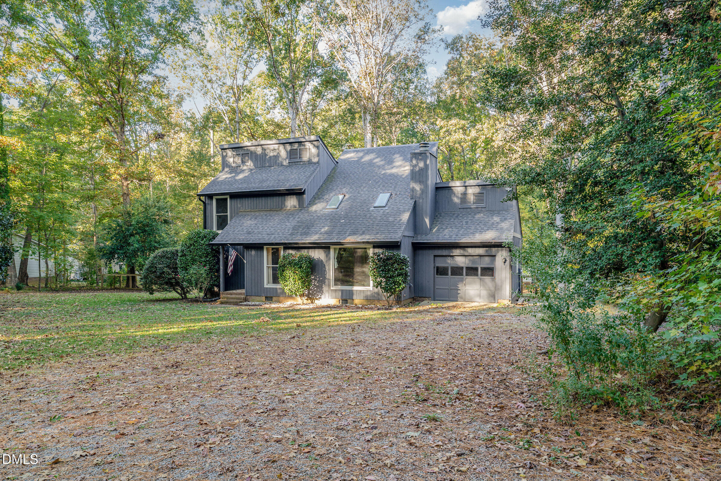 4425 Surry Ridge Circle